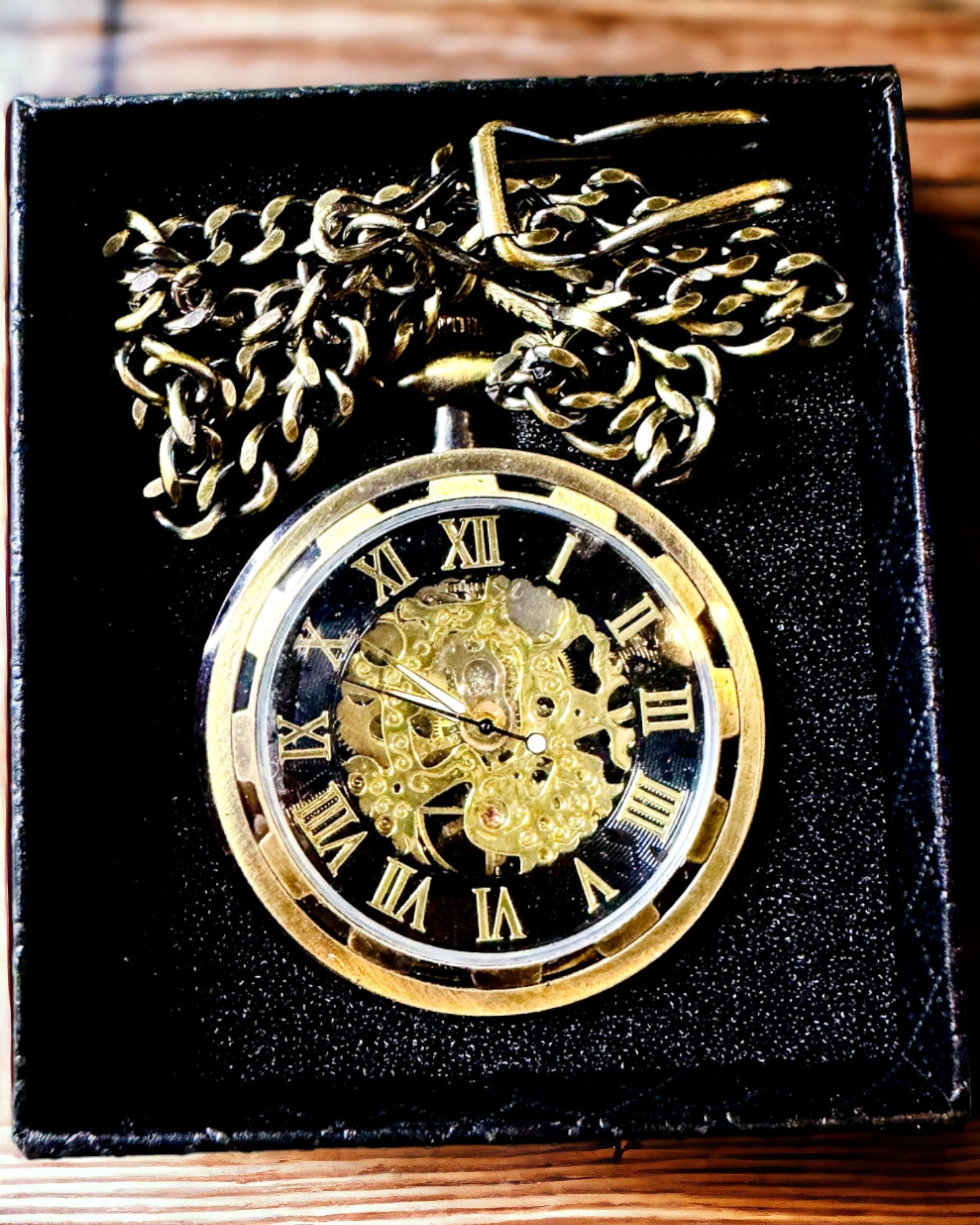 Retro Pocket Watch – Mechanical, Shredded Gold Color with Black, Luxurious, Waterproof, Semi-Automatic, Personalization with Engraving