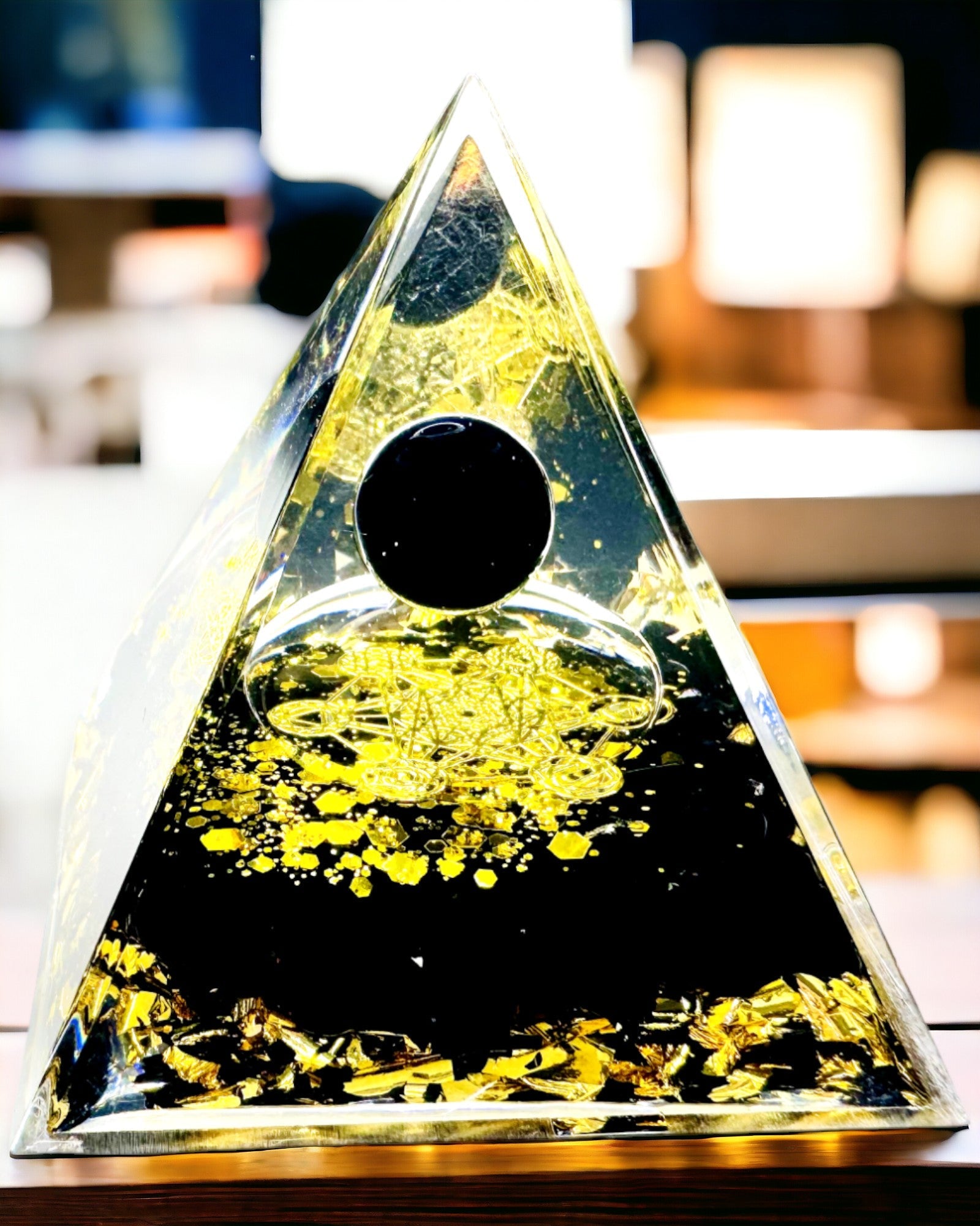 Amethyst Crystal Pyramid - Brings Positive Energy and Supports Meditation. Color gold - black