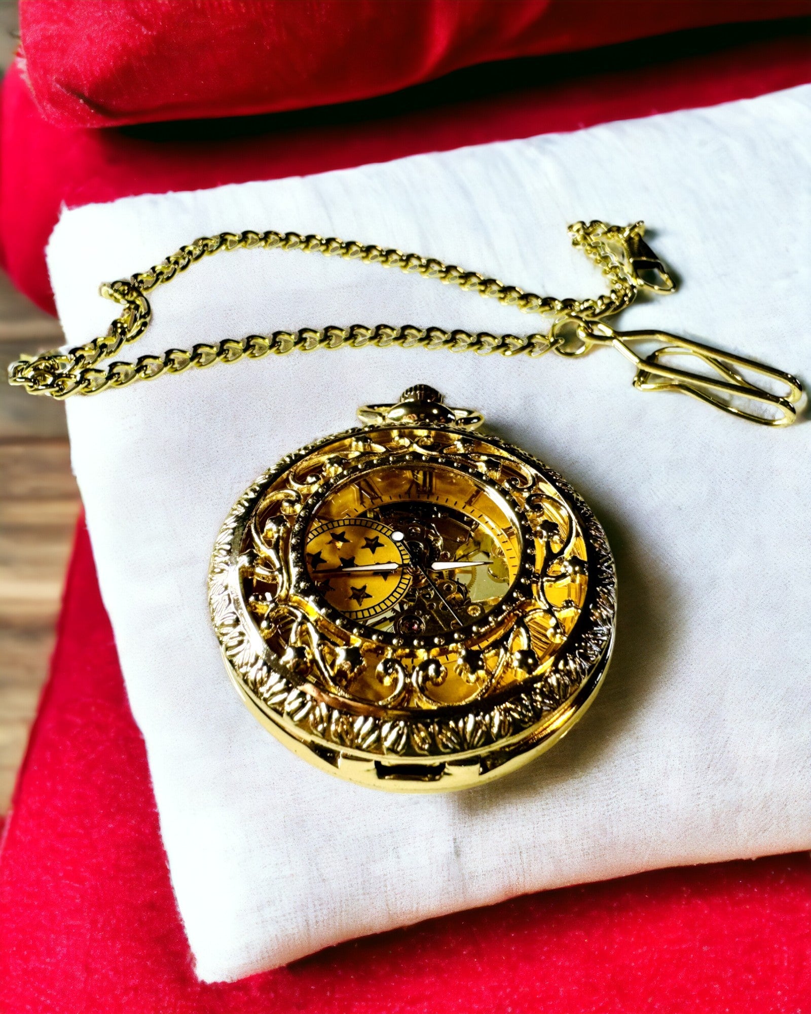 "Golden Majesty" – Luxury Mechanical Pocket Watch with Transparent Core, Customizable with Engraving