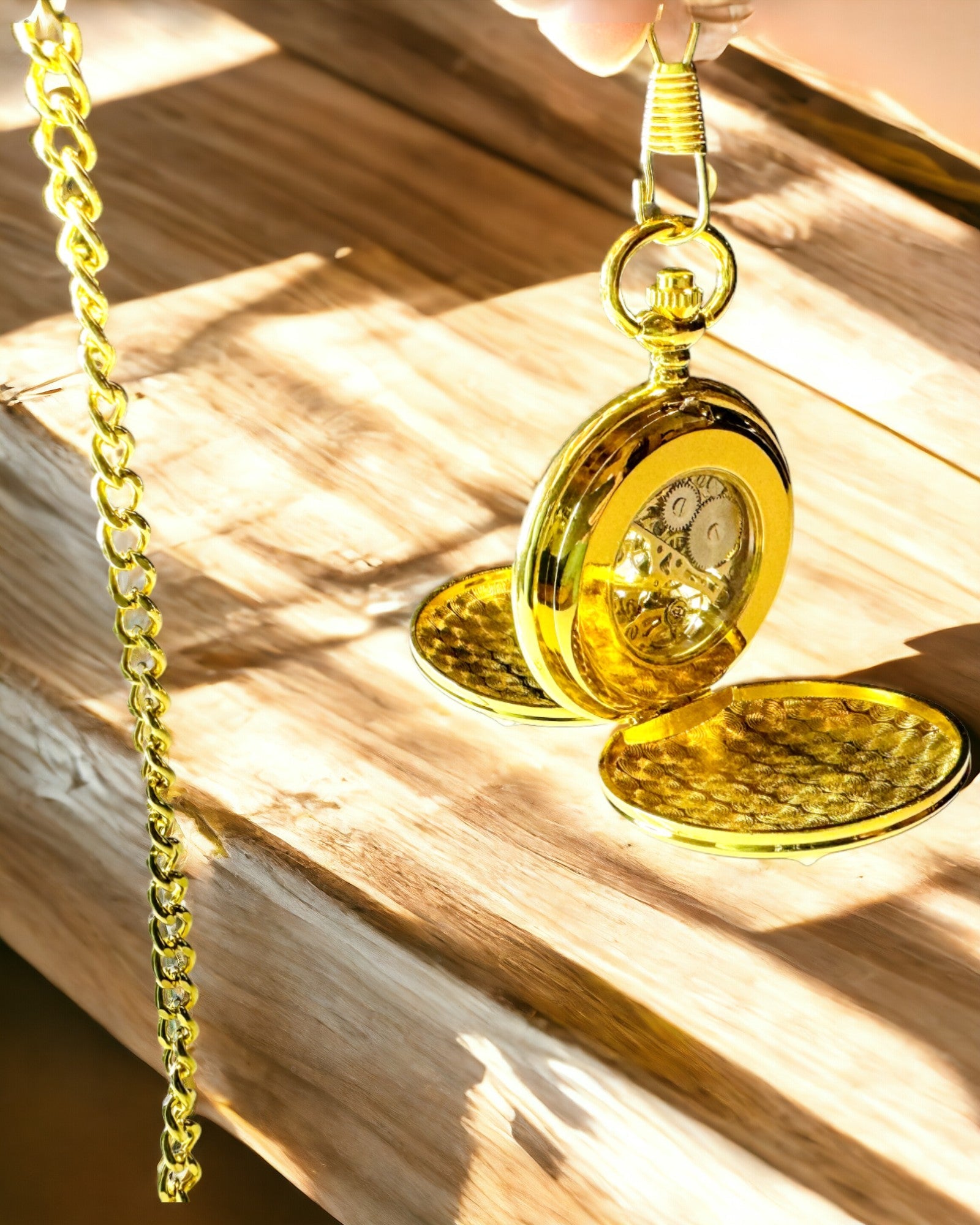 Classic Pocket Mechanical Watch with Double Cover, Manual, Gold Color, with Engraving