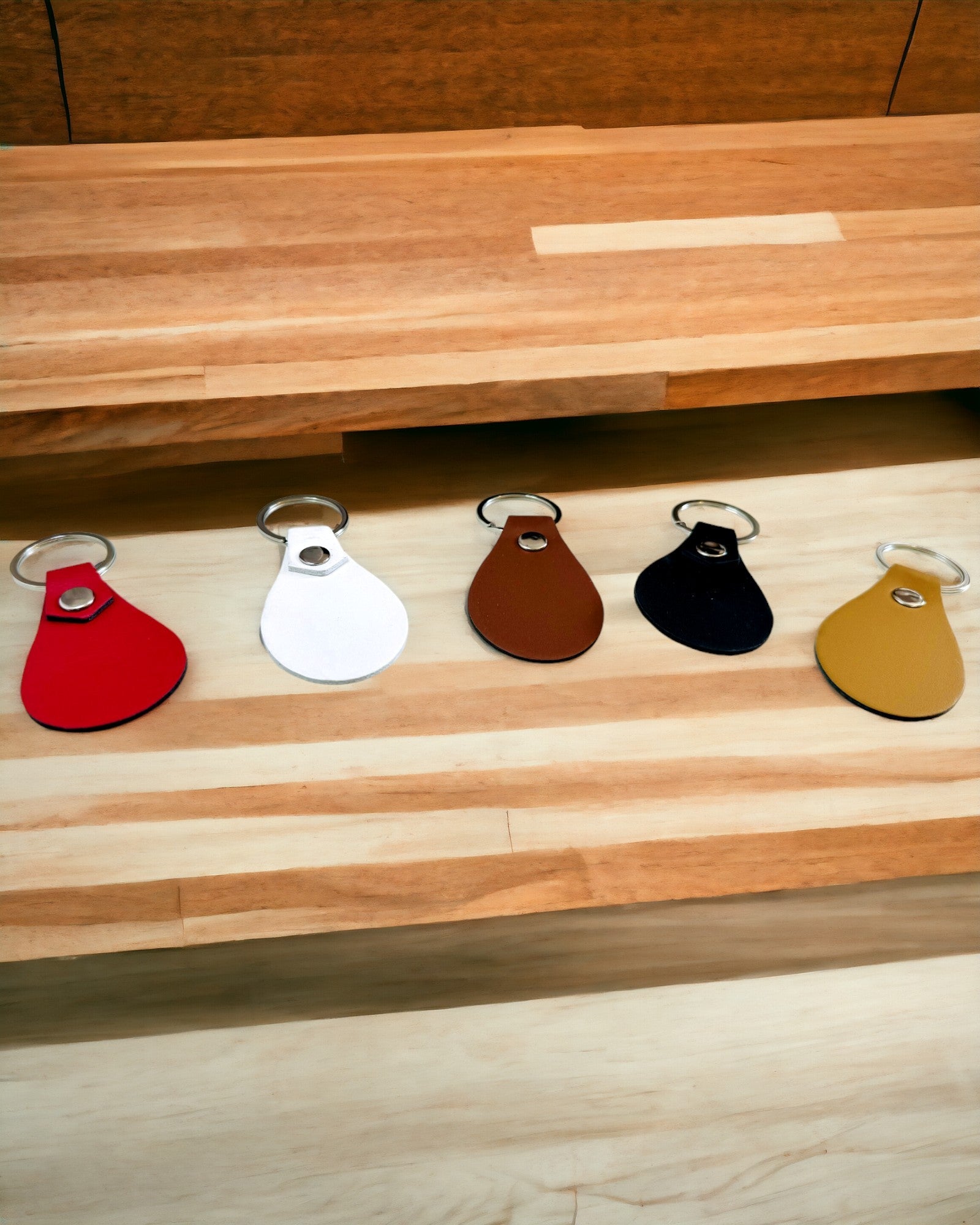 PU Leather Keychain with Custom Engraving Option - Available in 5 Colors