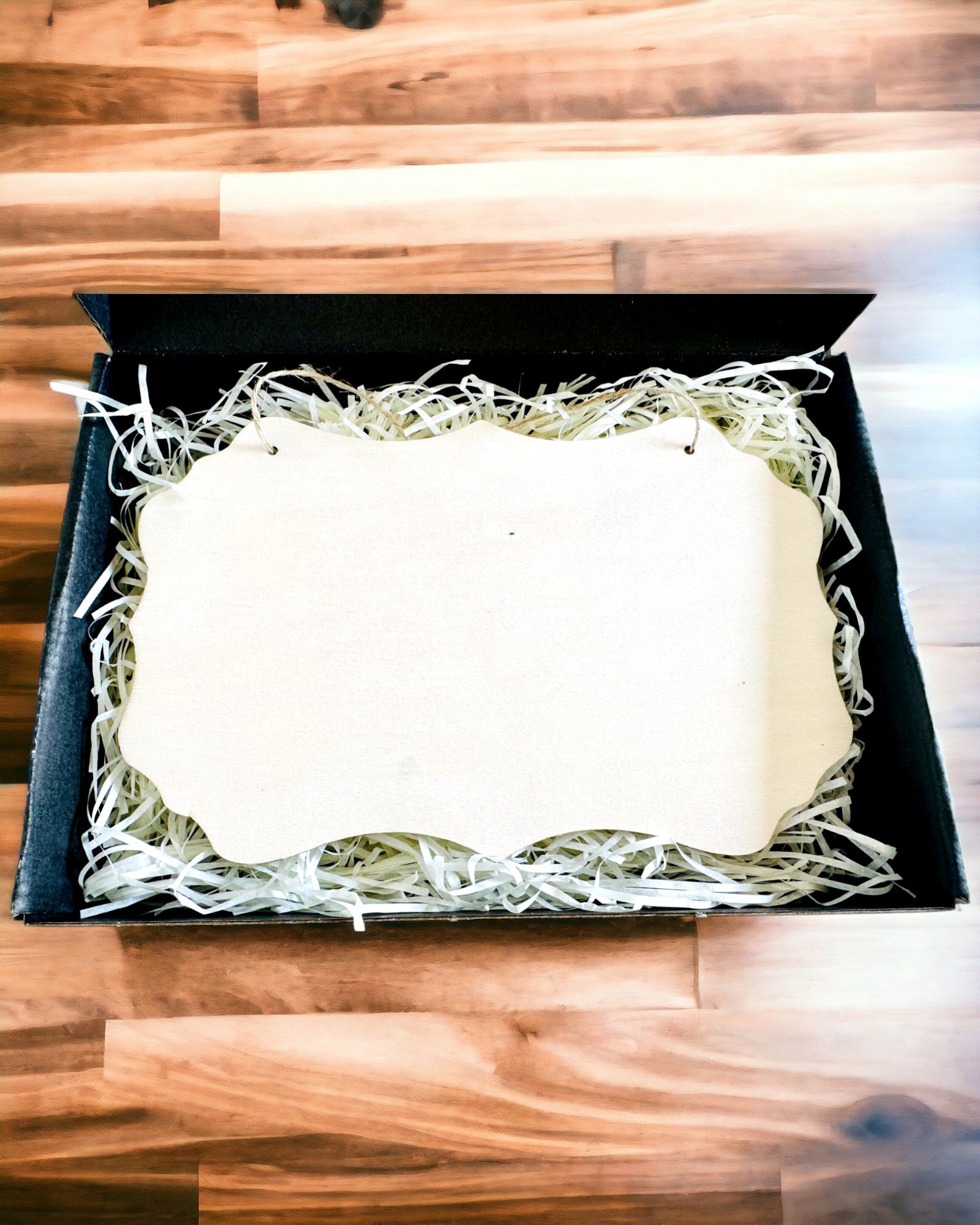 Wooden Decorative Pendant with Personalization Option – Various Shapes