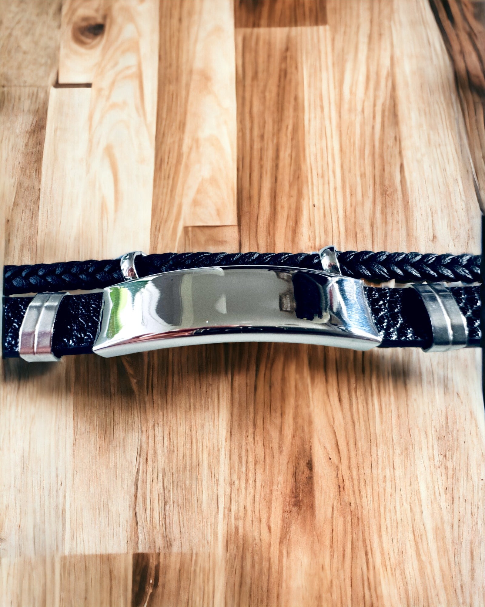 Men's Bracelet with PU Leather and Stainless Steel with Engraving Option – Available in Two Color Variants