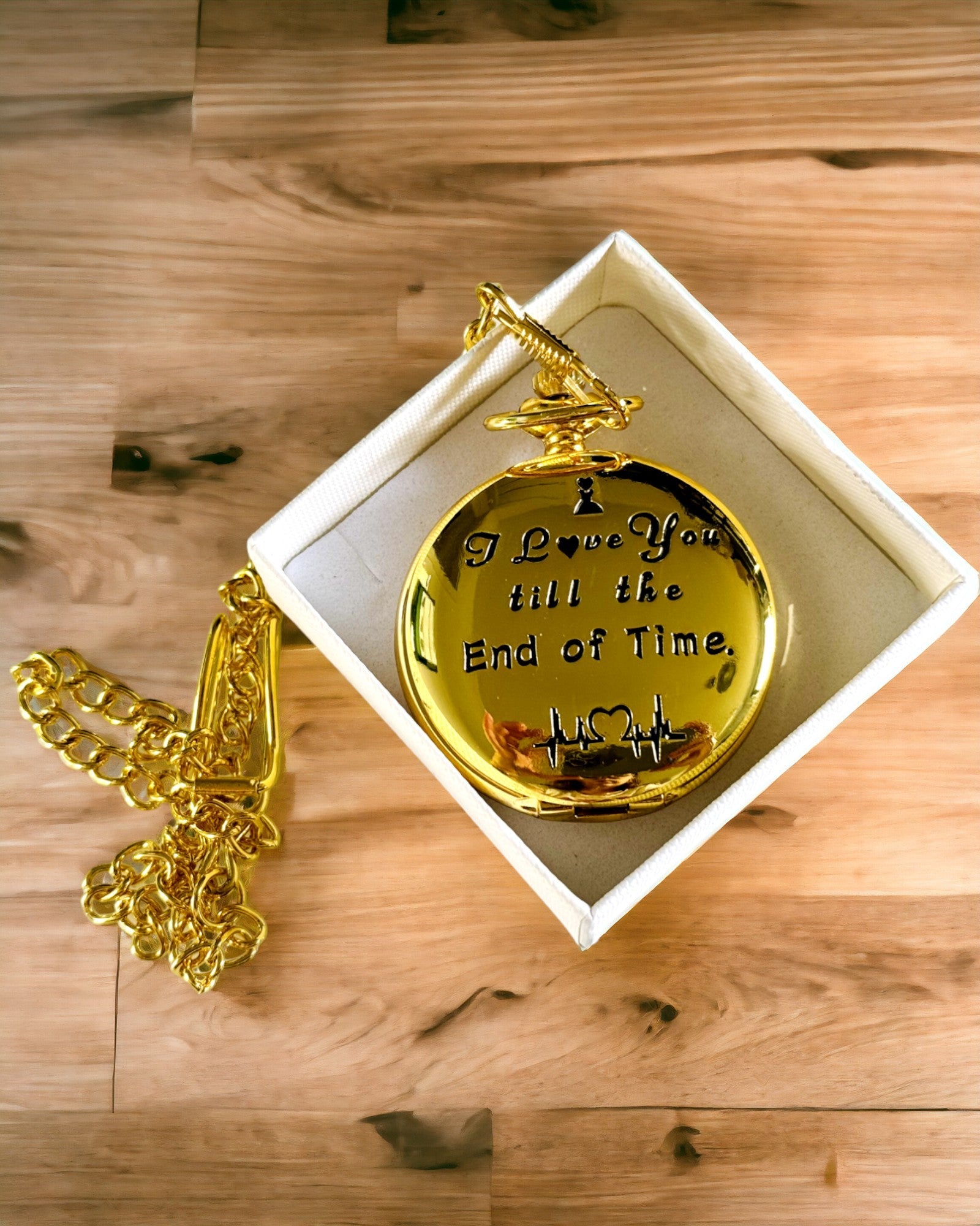 Golden Color Pocket Watch in Retro Style with Engraving Option