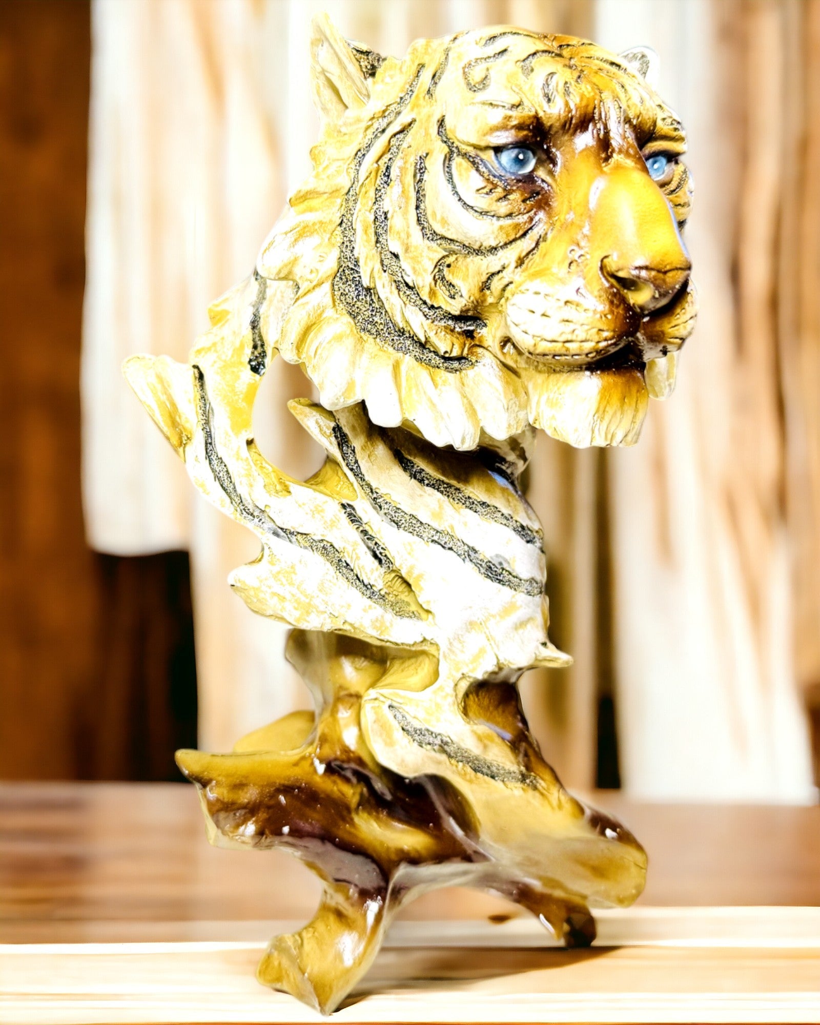 "Tiger King of the Jungle" Statuette with Engraving Option, 29 cm Tall Figurine, Gift Decoration