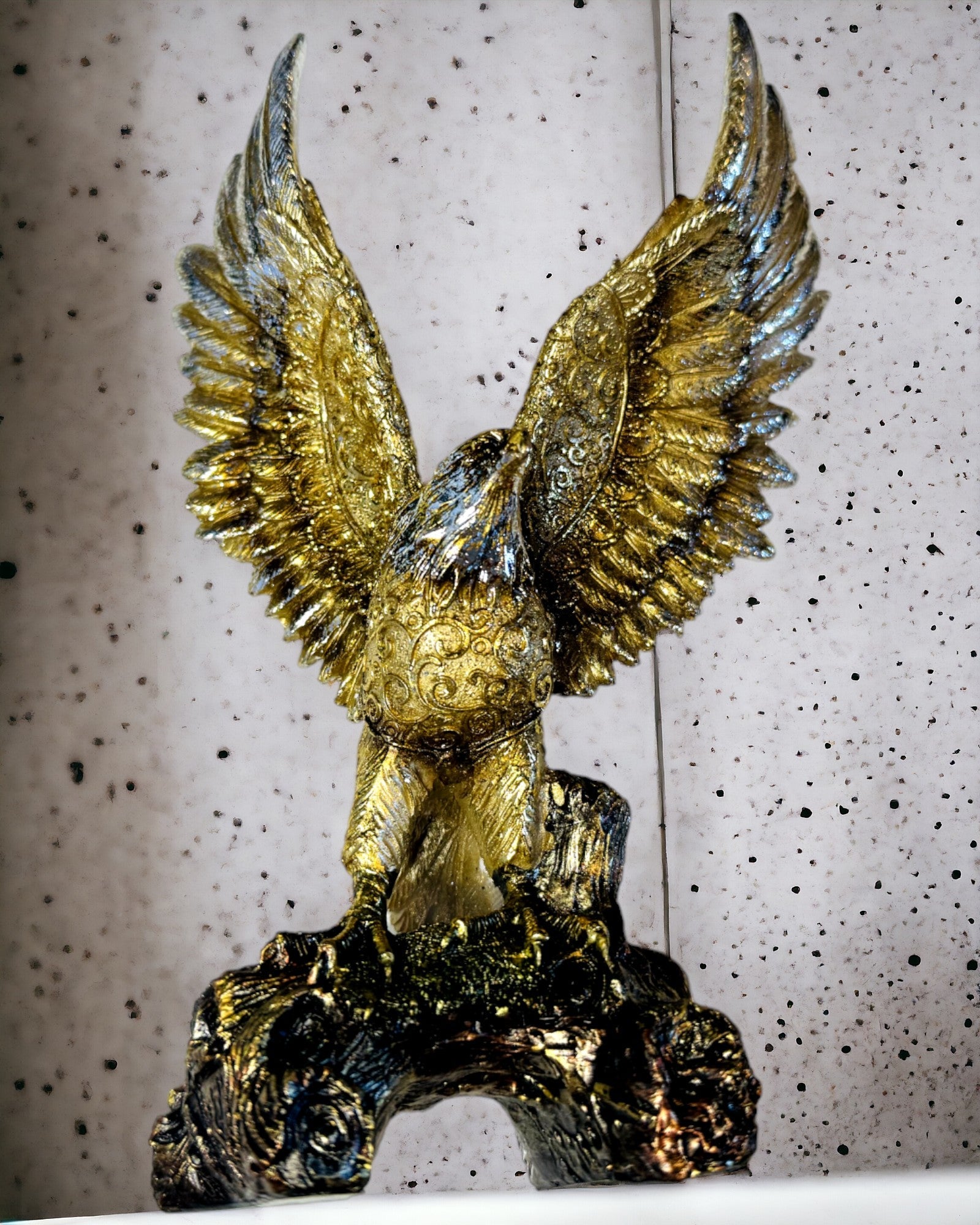 "Golden Eagle" Statuette with Personalization Option - Resin Decoration