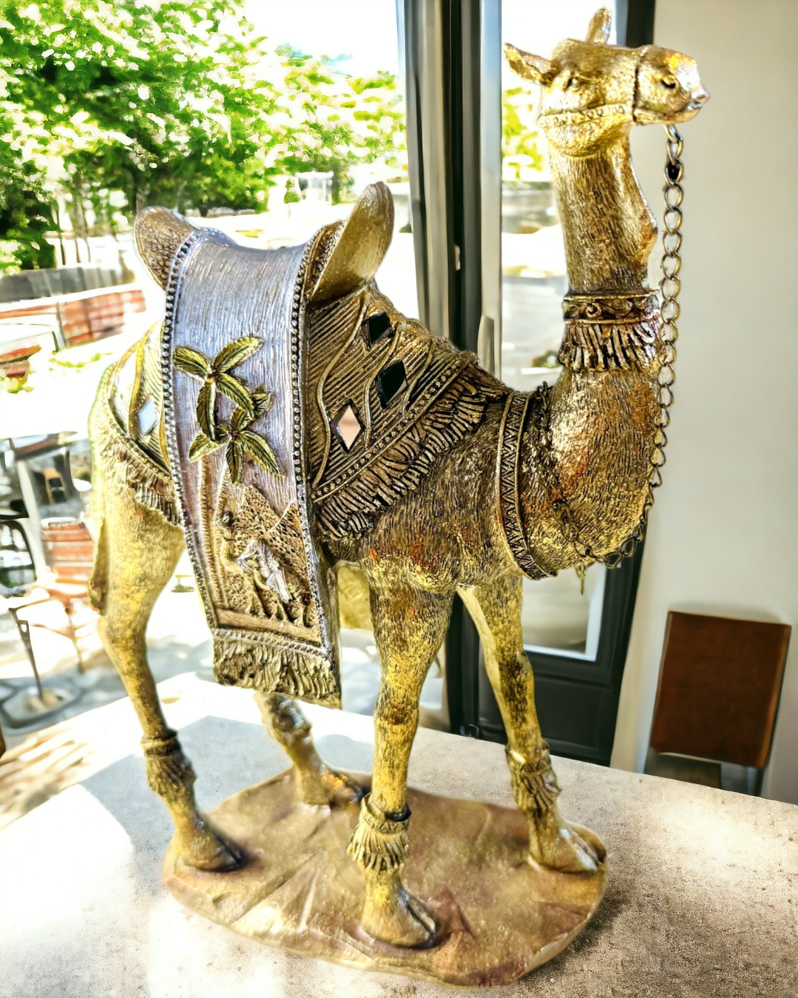 "Desert Wanderer" Statuette - Decorative Resin Camel with Engraving Option