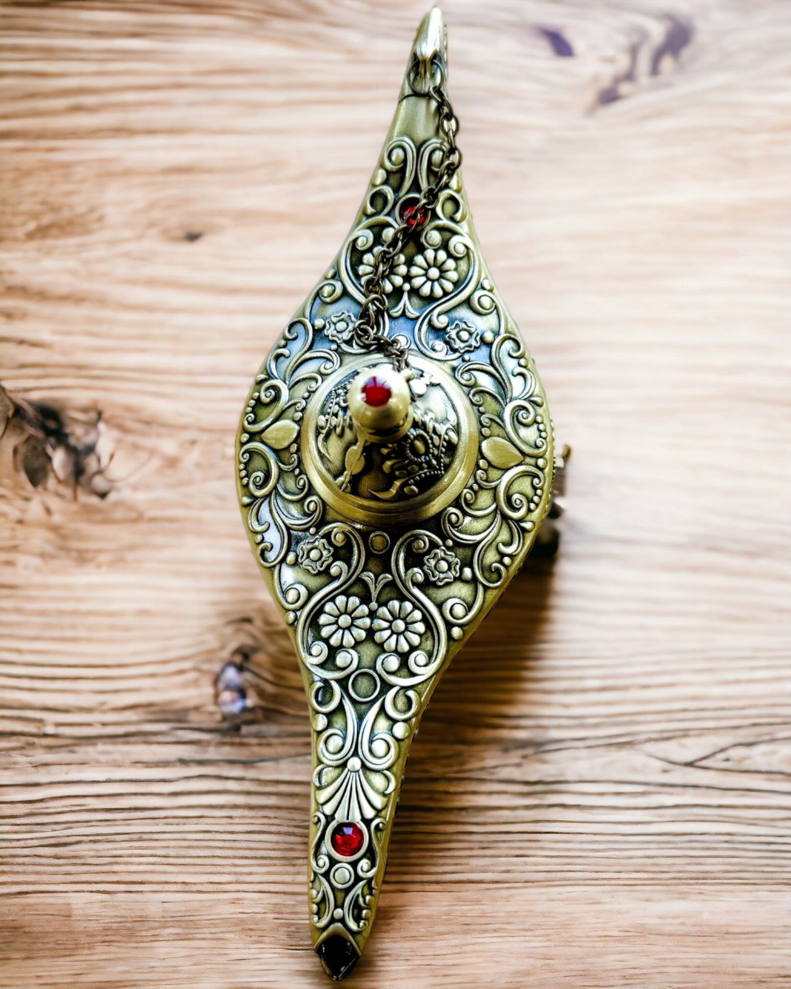 Magic Aladdin Lamp with Engraving Option - Shredded Gold Variant