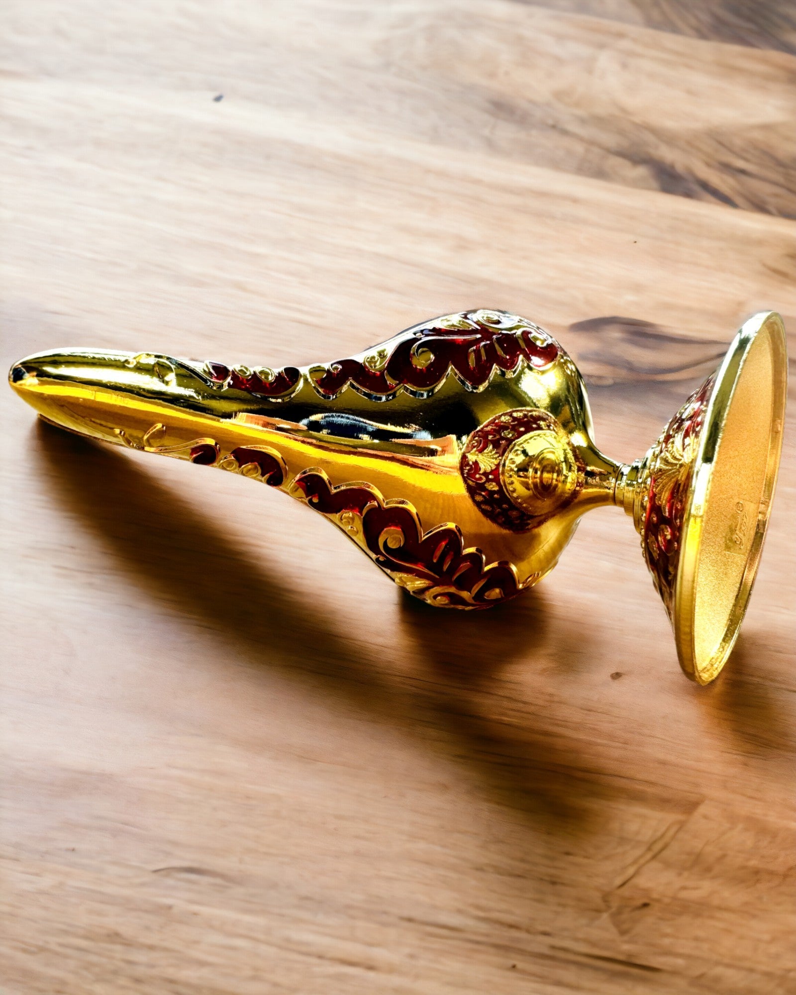 Magic Aladdin Lamp with Engraving Option - Burgundy Variant, interwoven with gold