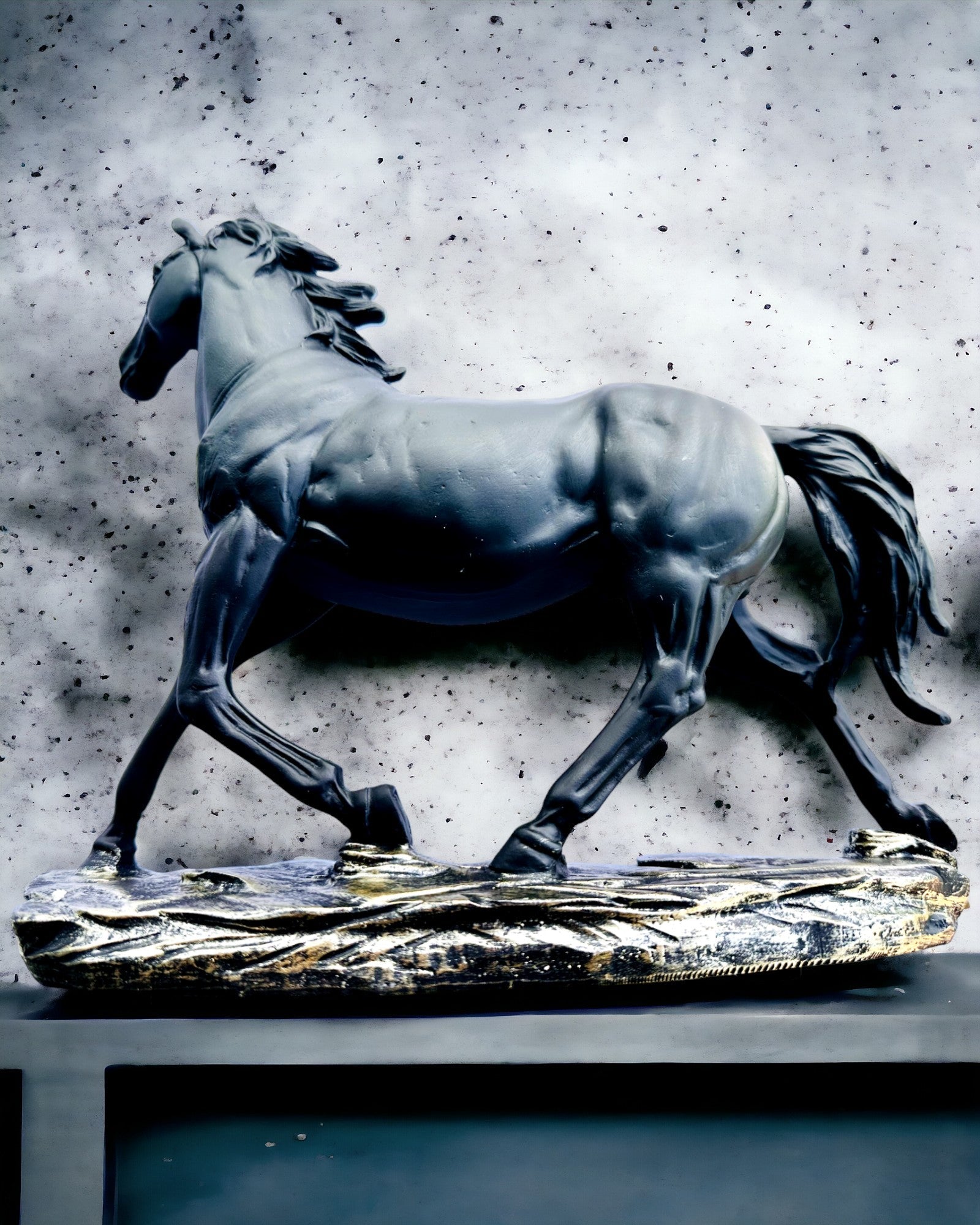 "Czarny Galop" - Elegant Horse Figurine with Engraving Option