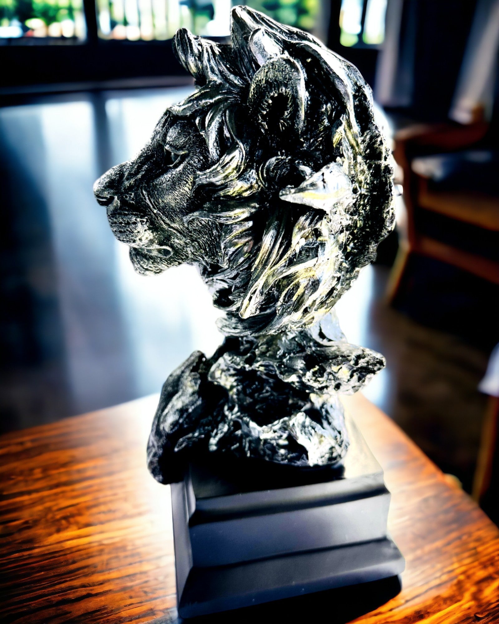 King of the Jungle Lion - Majestic Lion Statuette - silver color, personalization option for a gift