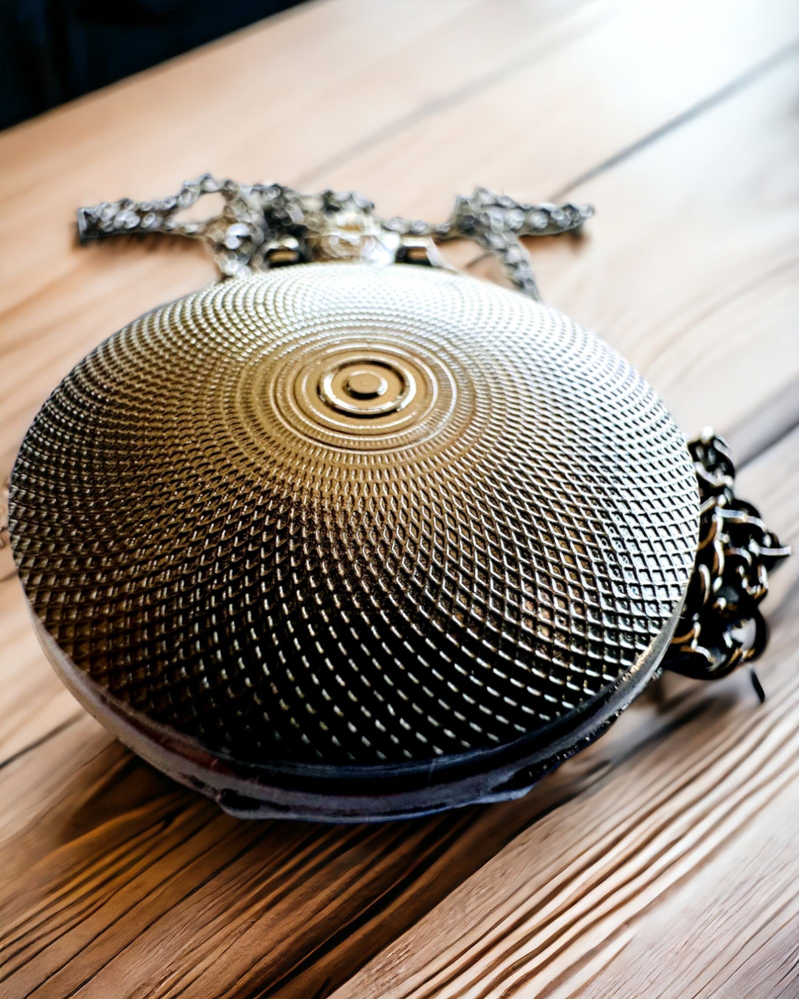 "Starry Cat" Pocket Watch with Engraving Option, 2 Color Variants Available