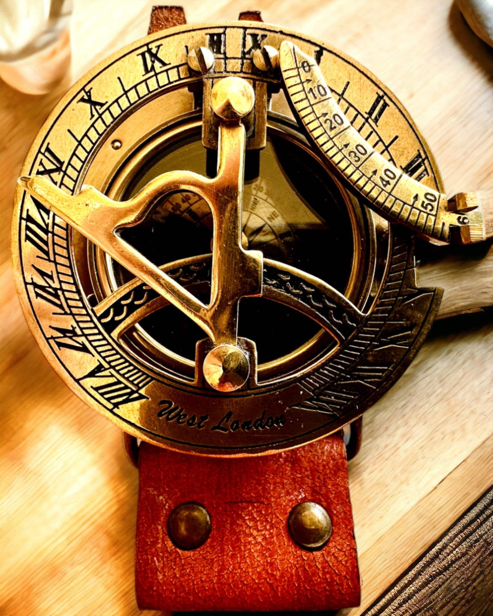 Sundial "Antique Compass", wristwatch with compass, customizable with engraving