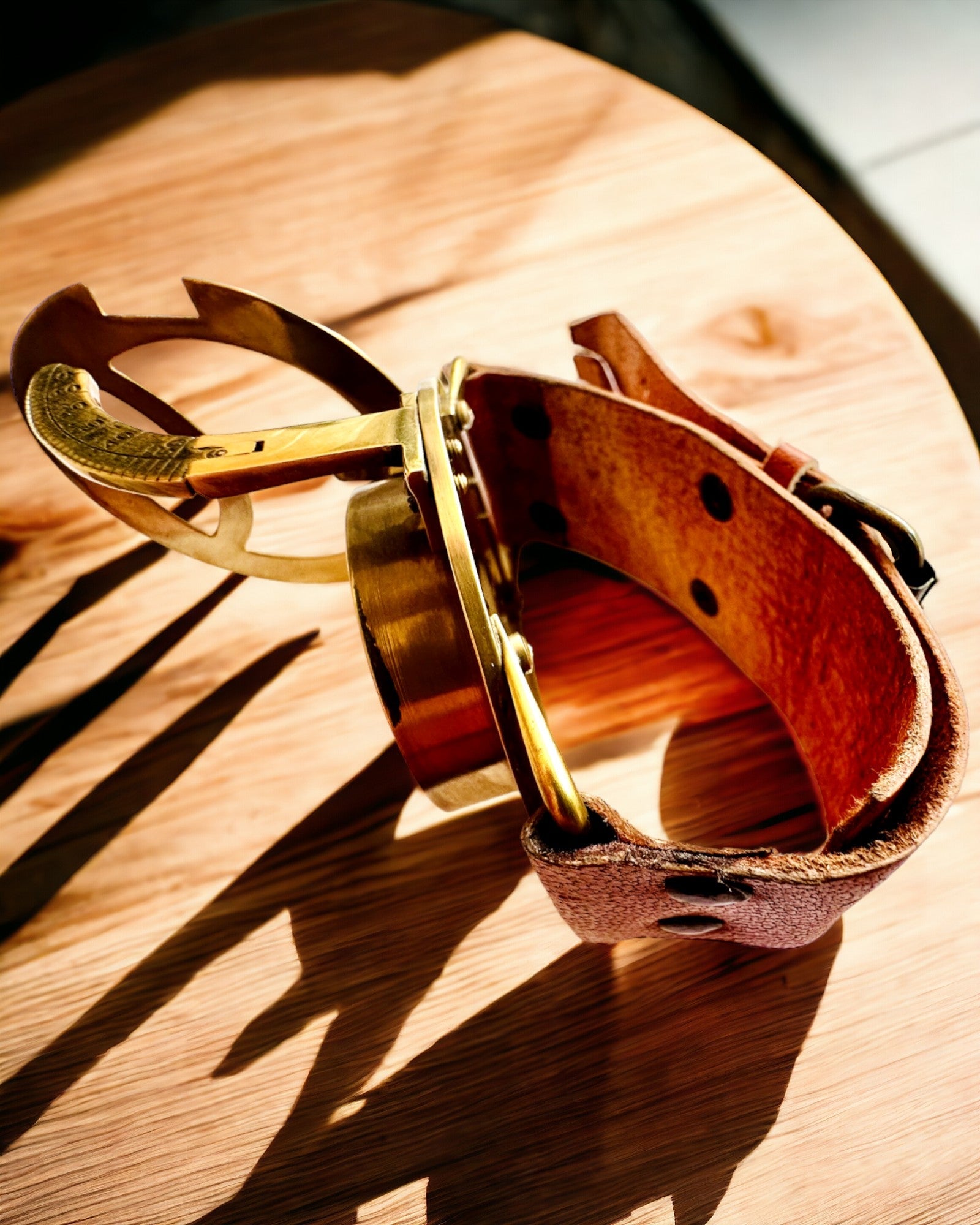 Sundial "Antique Compass", wristwatch with compass, customizable with engraving