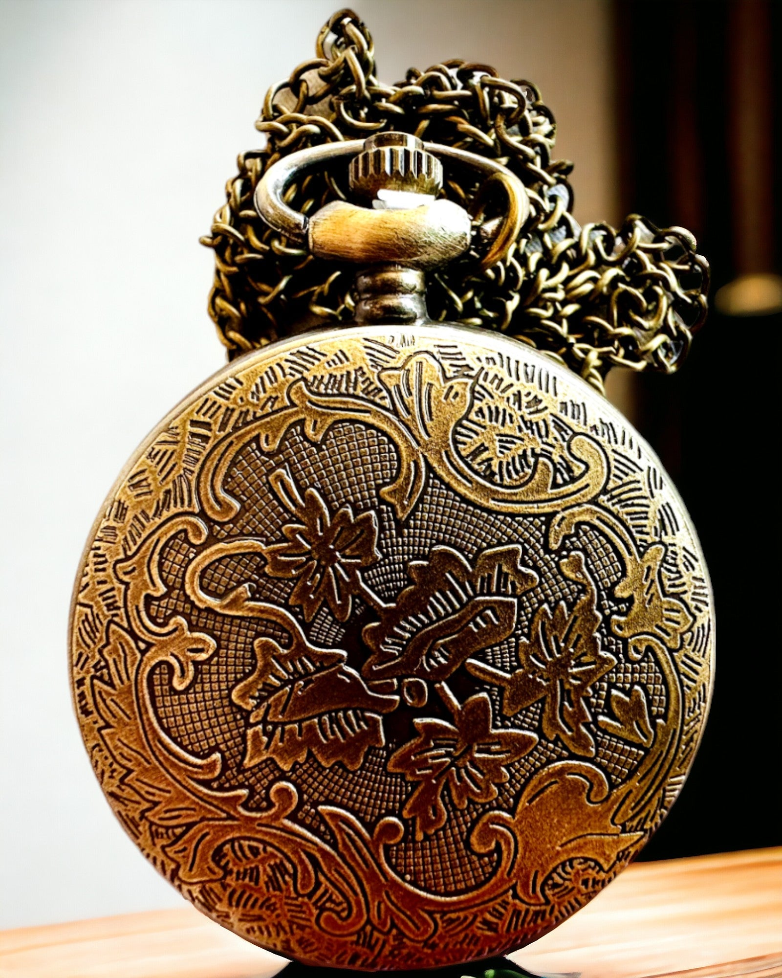 Pocket Watch Forest Guardian - Elegant Watch with Deer Motif, customizable with engraving