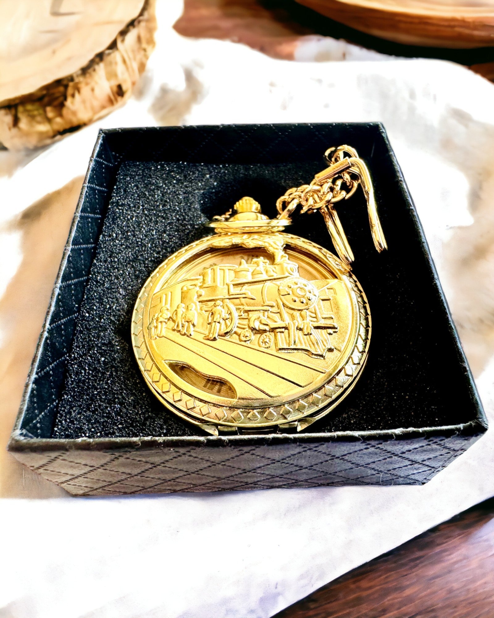 Pocket Watch "Imperial Train", customizable with engraving, gold color