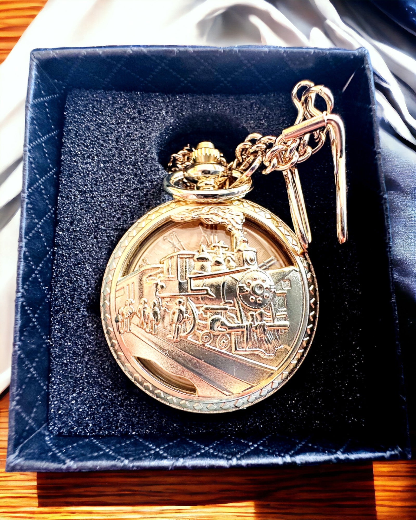 Pocket Watch "Imperial Train", customizable with engraving, gold color