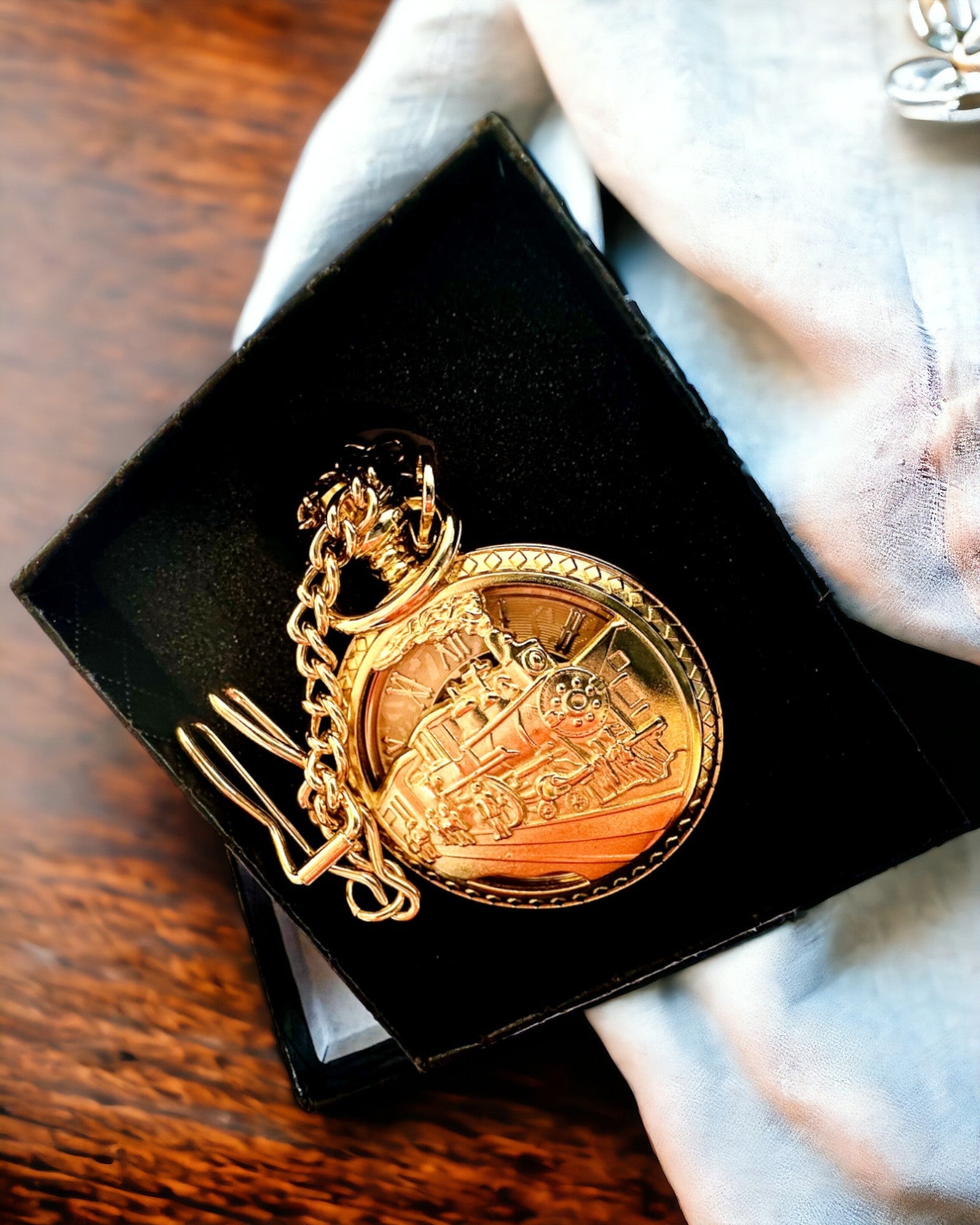 Pocket Watch "Imperial Train", customizable with engraving, gold color