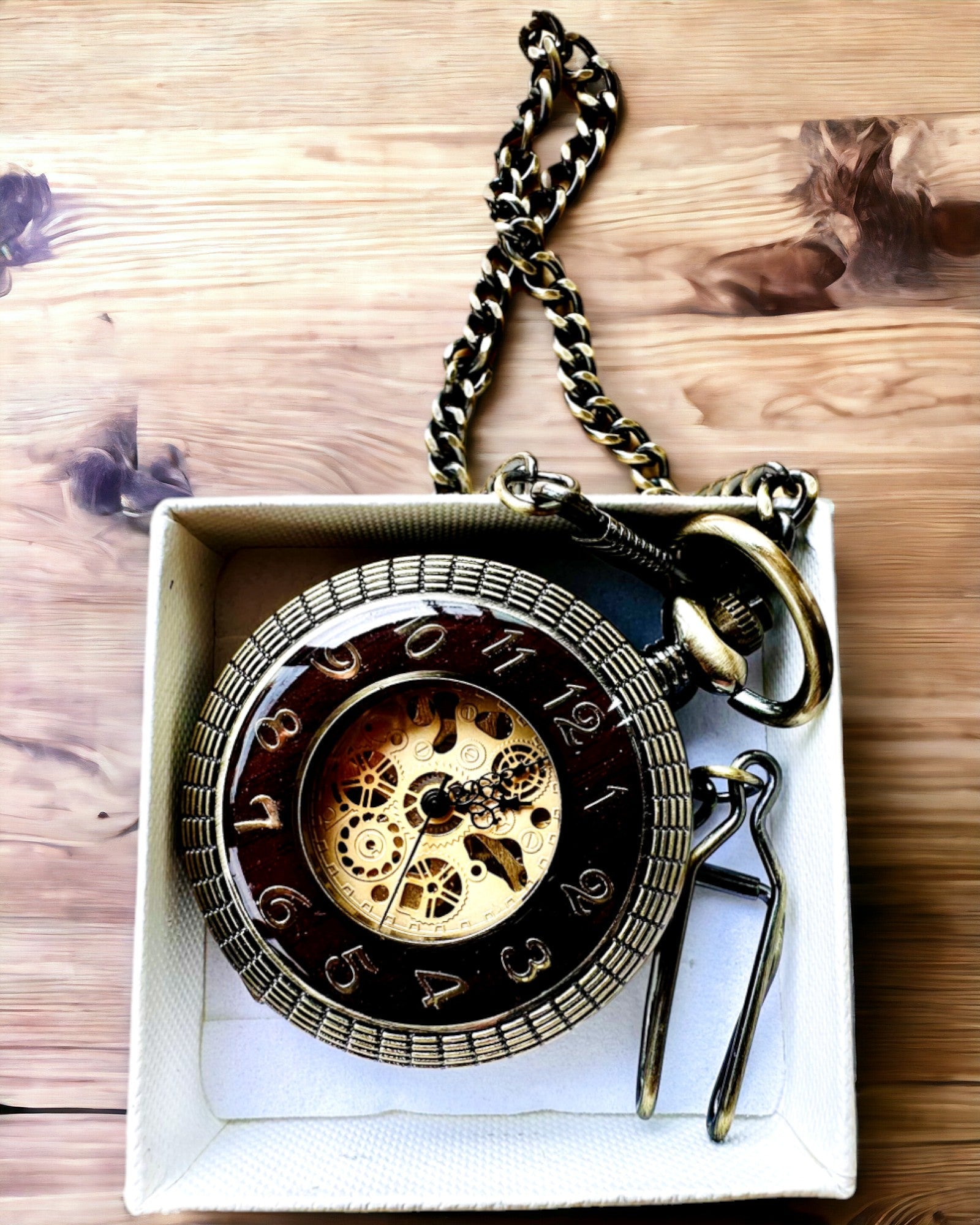 Pocket watch "Retro Elegance", customizable with engraving