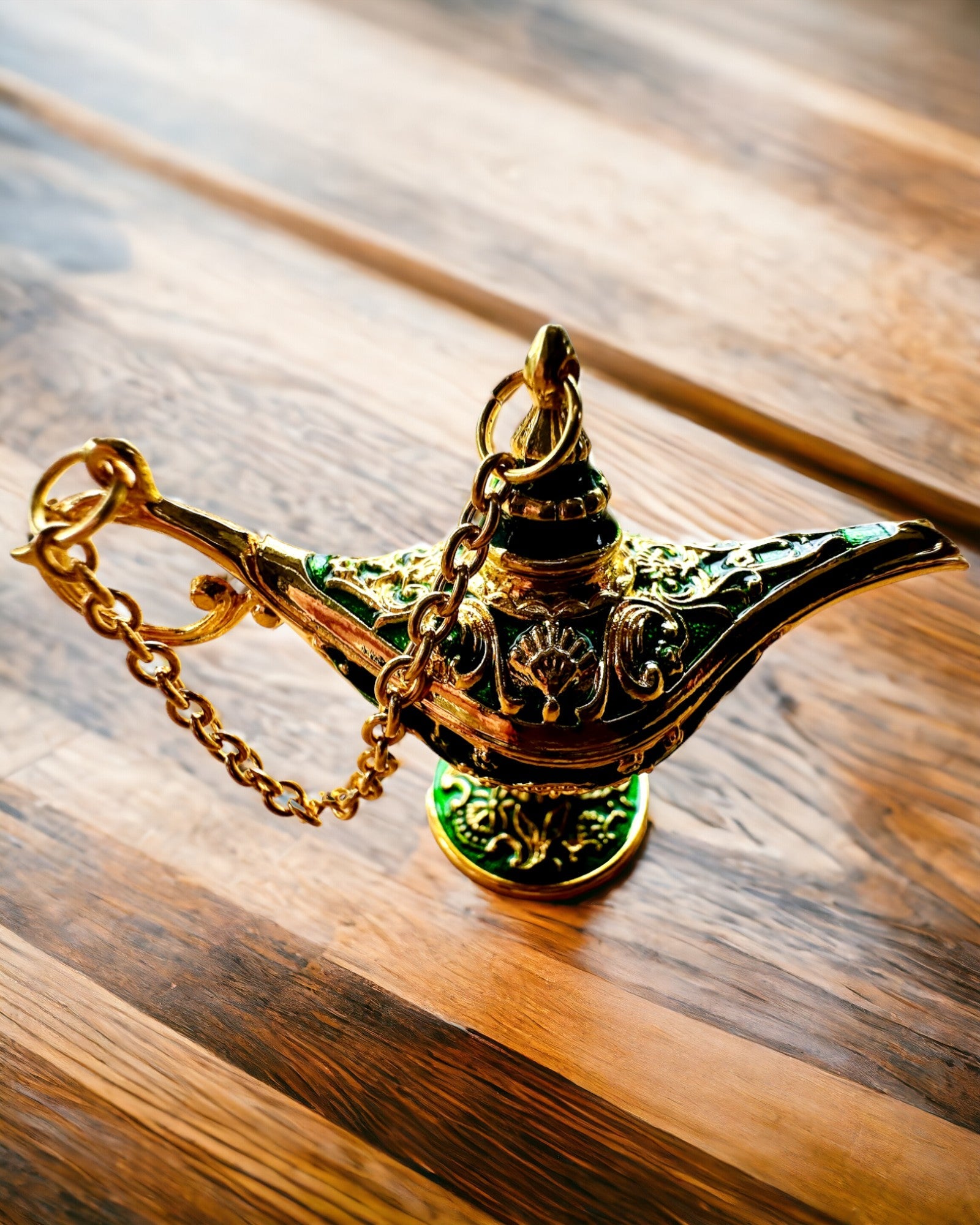 Small 4 cm Magic Aladdin Lamp, keychain, 6 color variants - Enchanted Memories, personalization with engraving