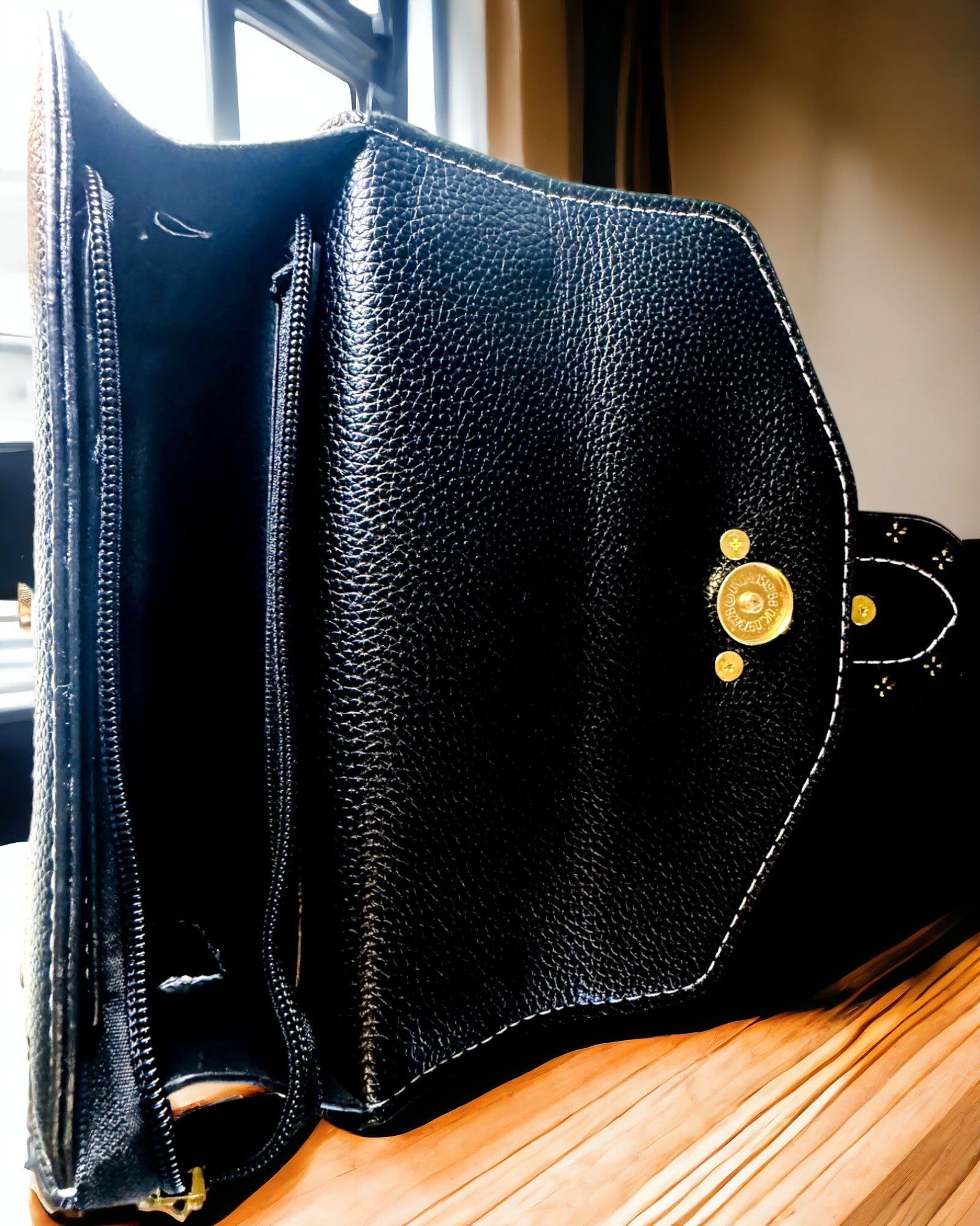 Fashionable Square Shoulder Bag with Lion Accent - color black