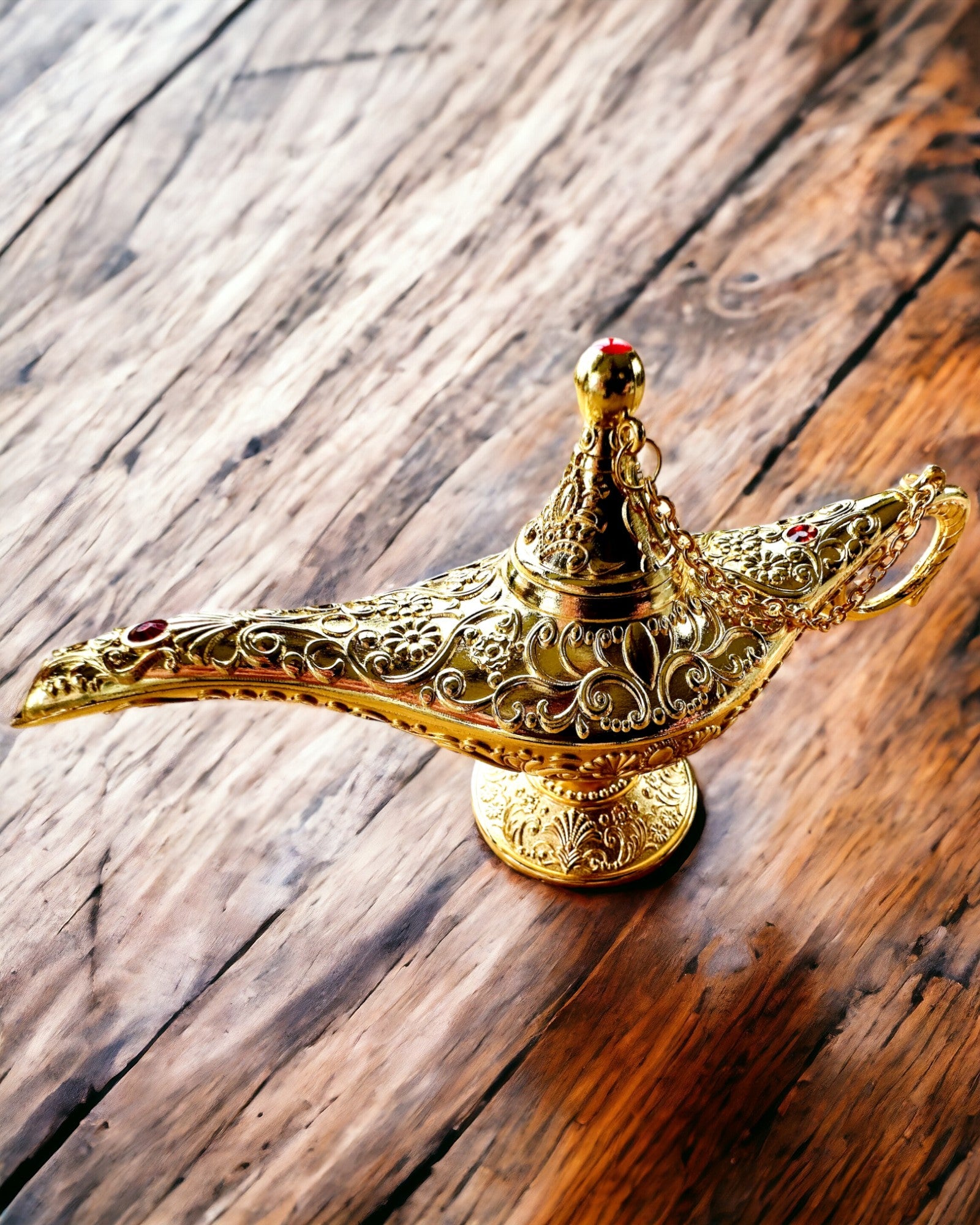Magic Aladdin Lamp with Engraving Option - Classic Gold Variant, interwoven