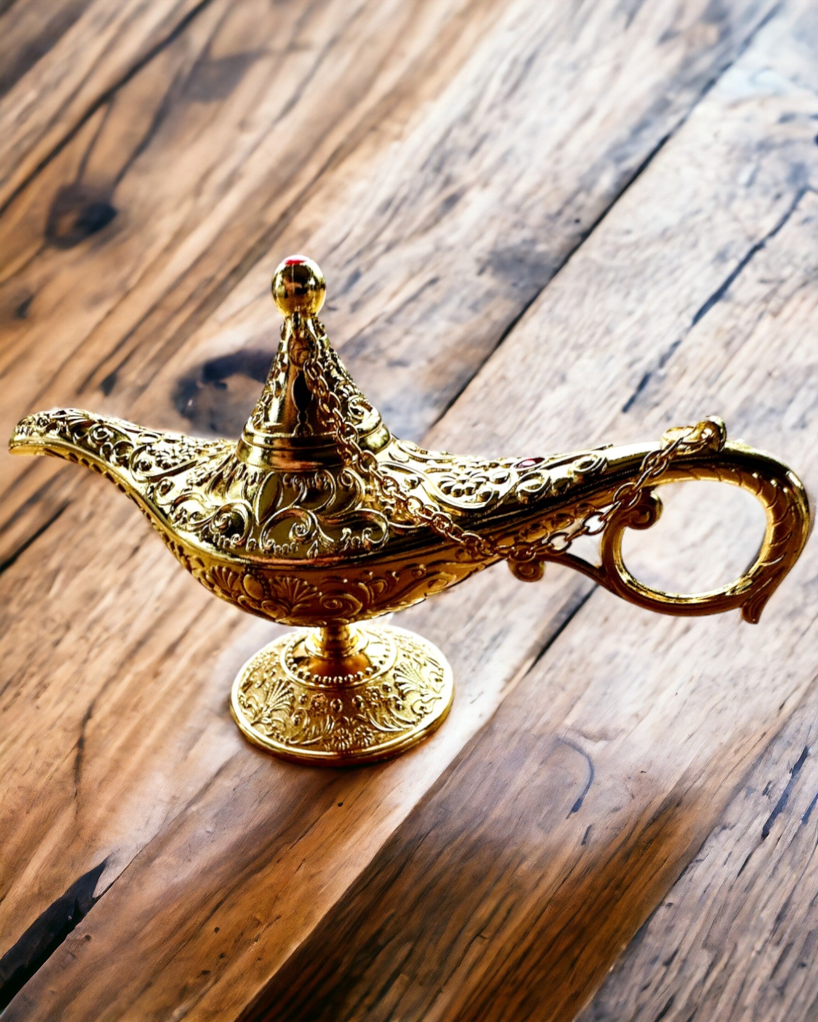Magic Aladdin Lamp with Engraving Option - Classic Gold Variant, interwoven