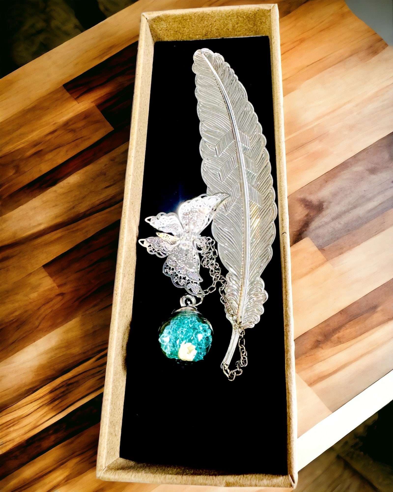 Creative Retro Style Bookmark with Feather and Butterfly Motif – Elegant Promotional Gift, Silver/Blue Color