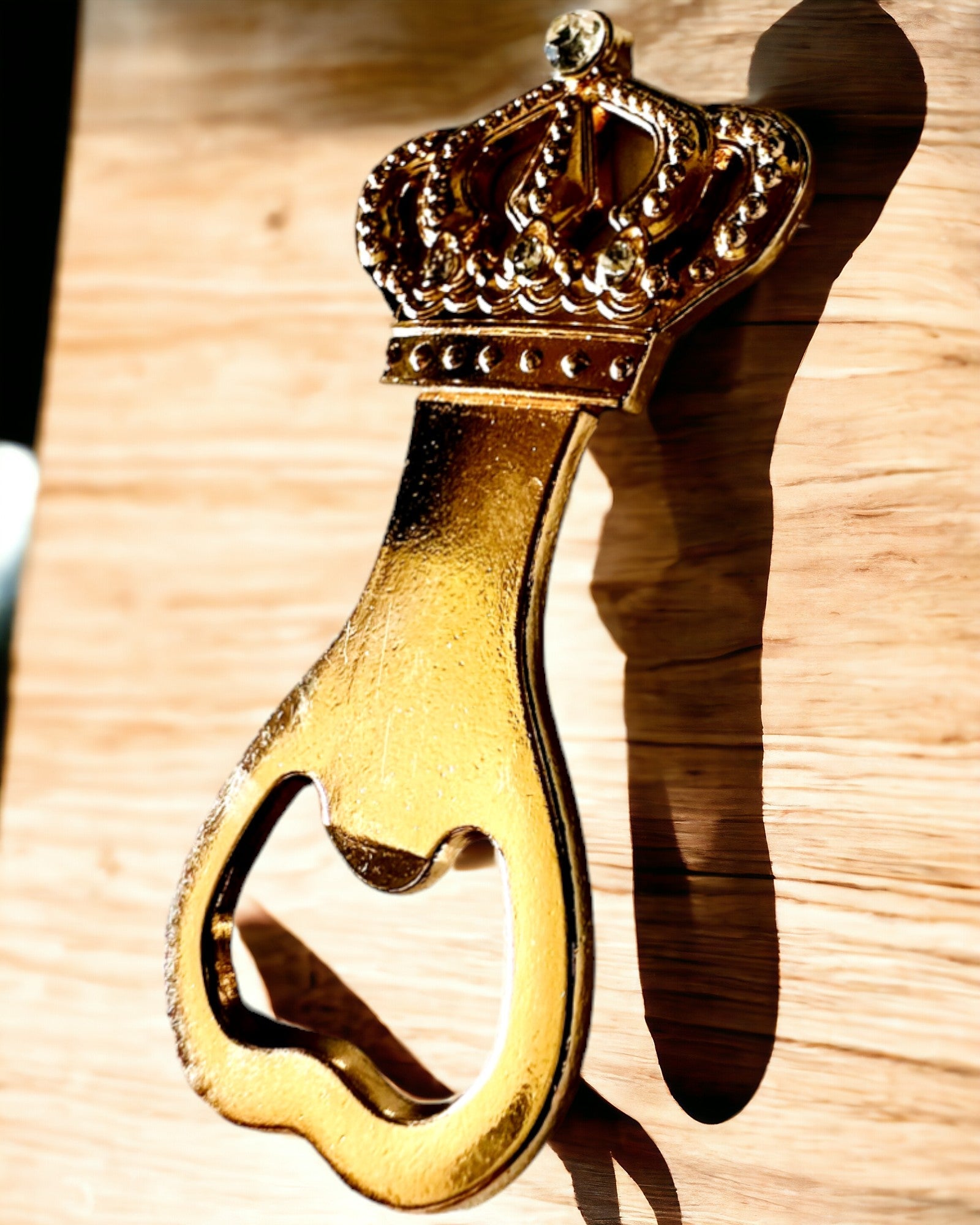 Bottle Opener King's Crown - gold color, personalization with engraving possible