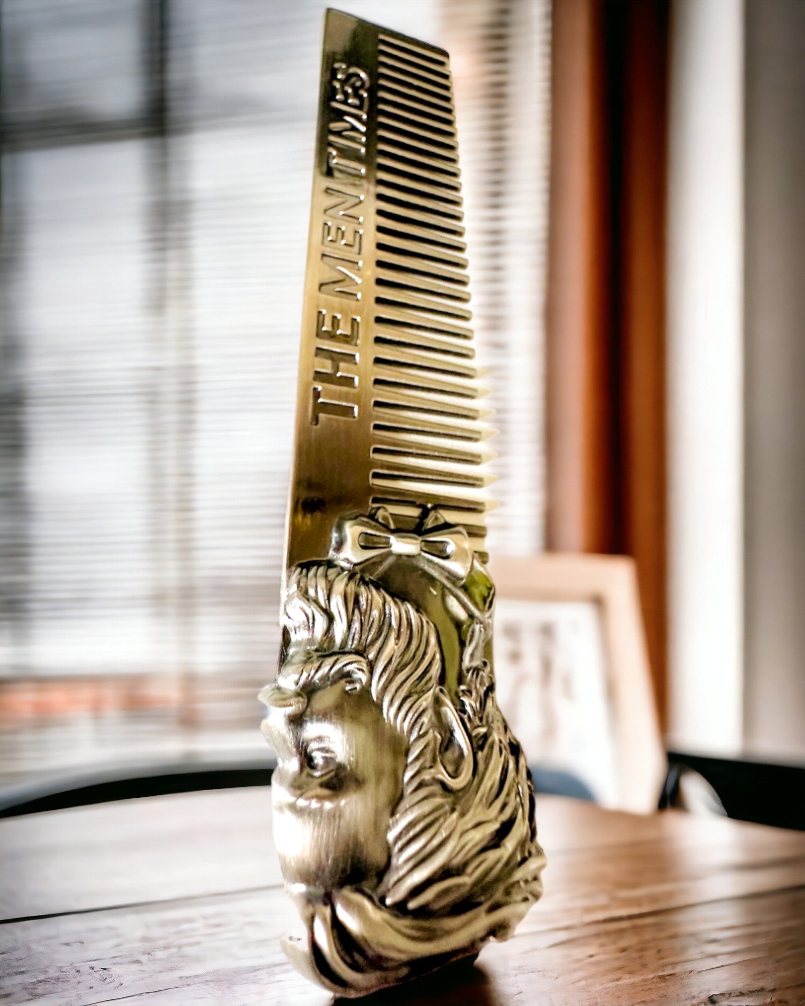 GroomMaster - Elegant Metal Comb with Engraving, personalized engraving