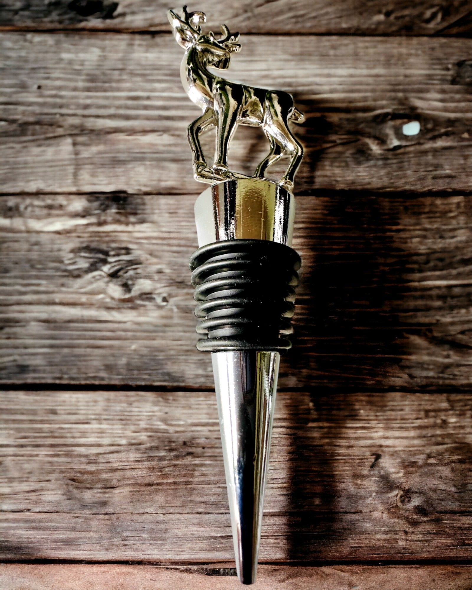 Exclusive Metal Wine Stopper with Deer - Elegant and Functional, customizable with engraving