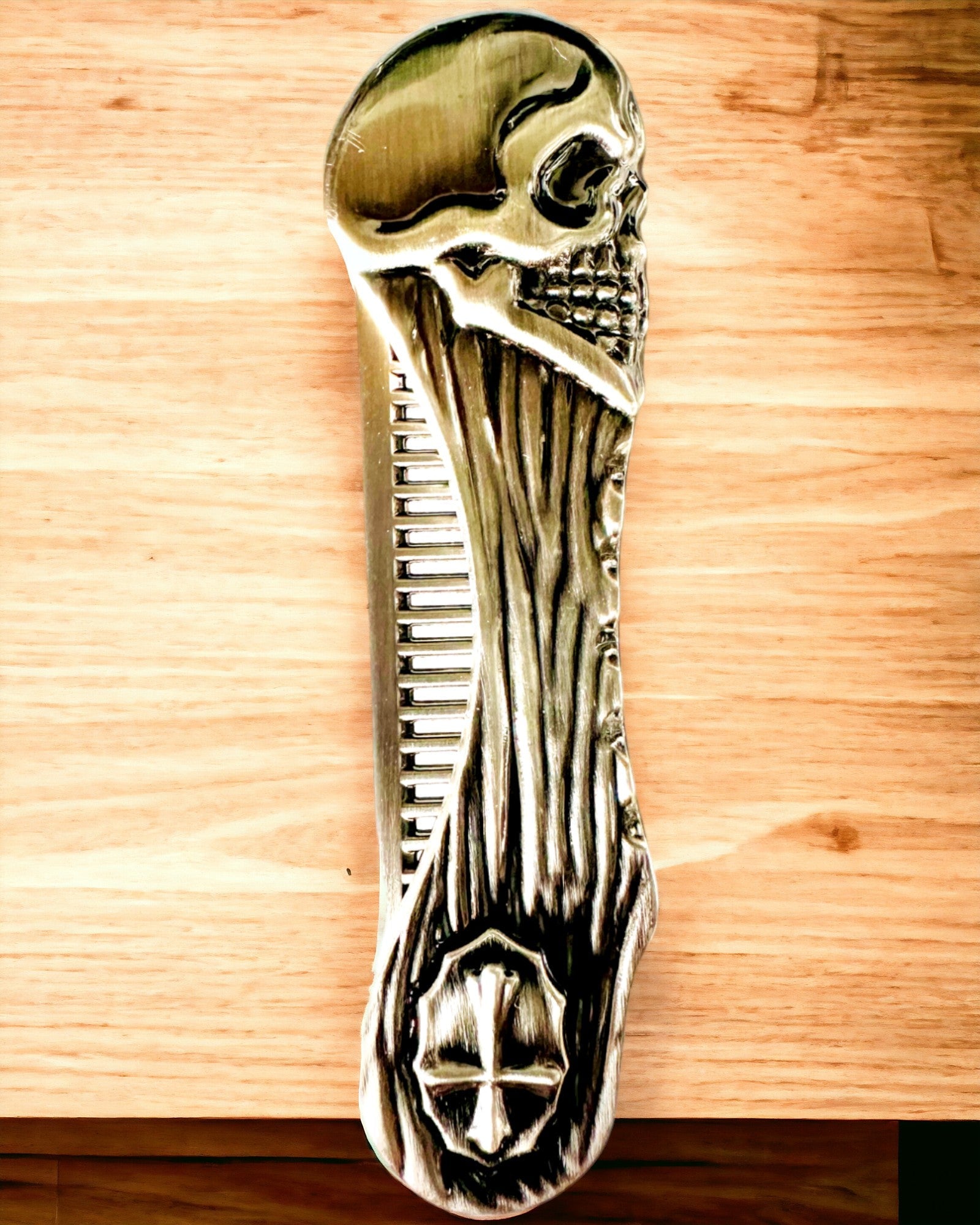 Mystic Skull Comb - premium comb, customizable with engraving
