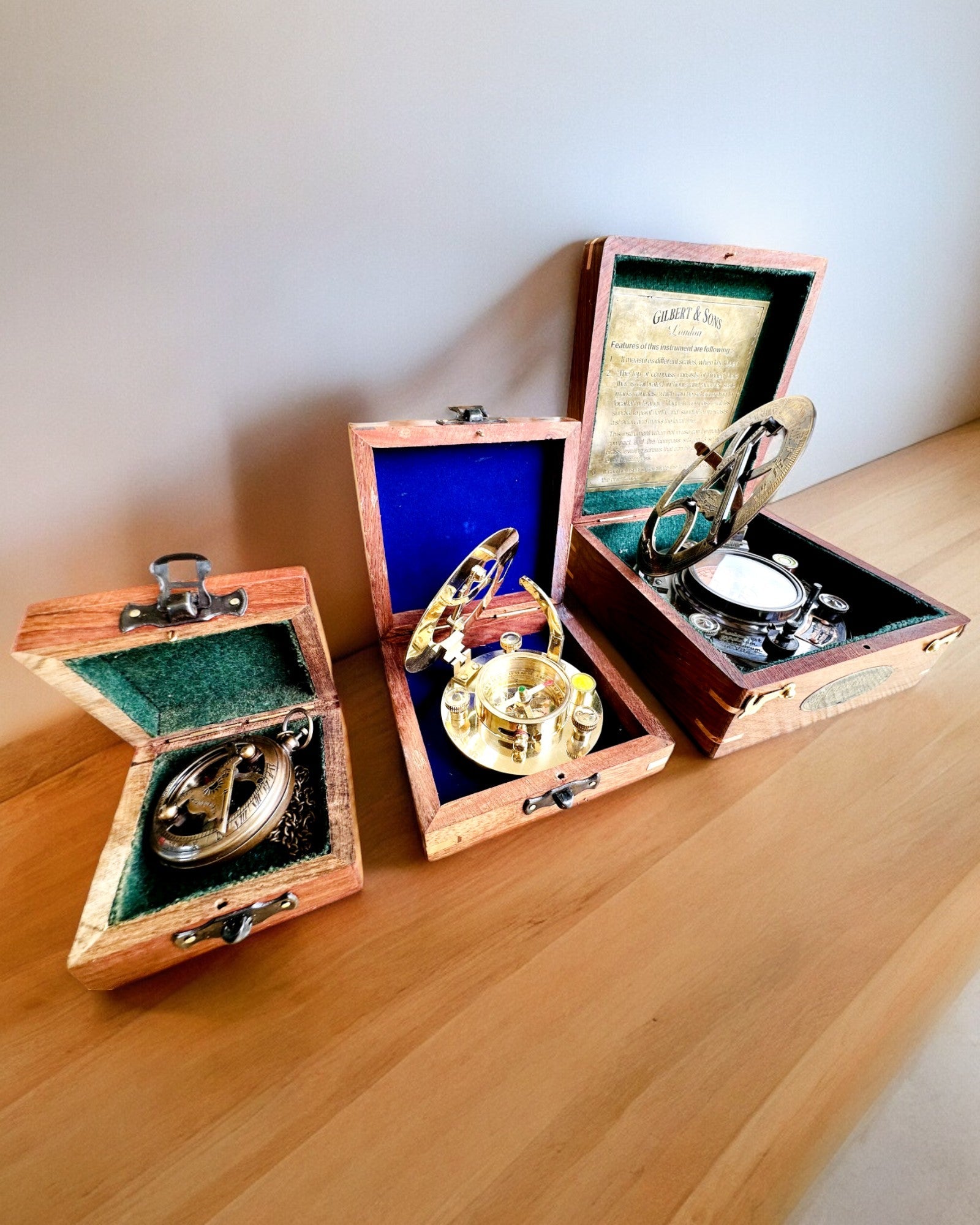 Wooden box for "Maritime" compact compass - personalization with engraving available