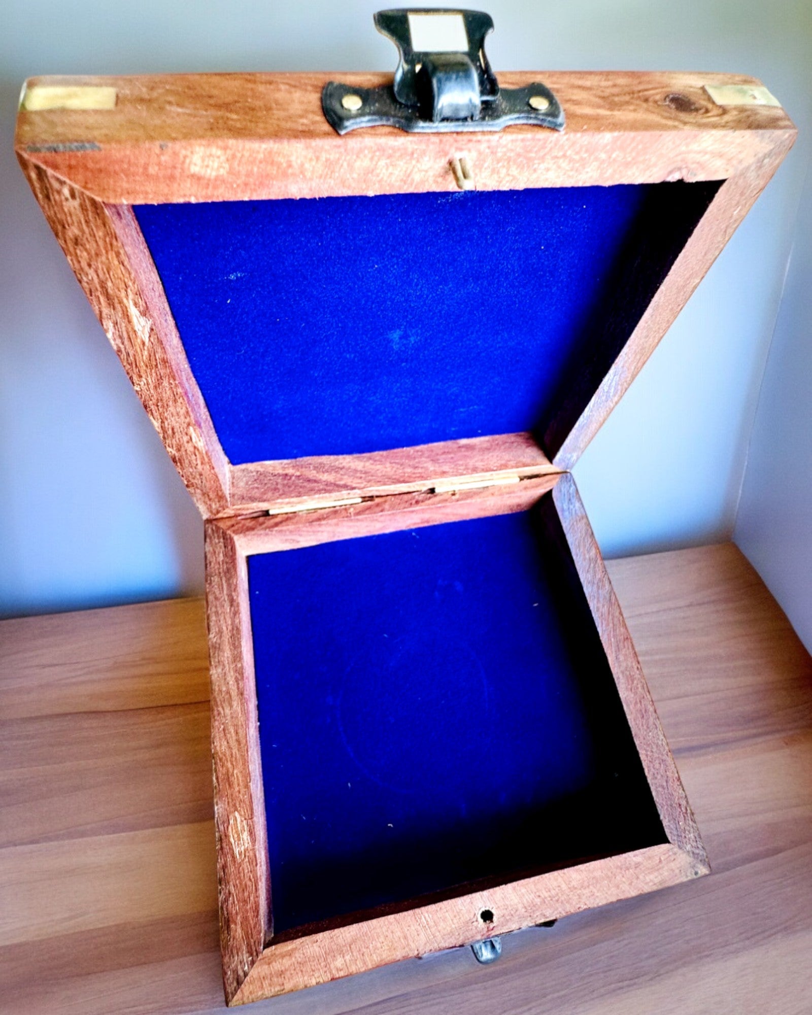 Wooden Box for Compass "Navigator" - personalization with engraving available