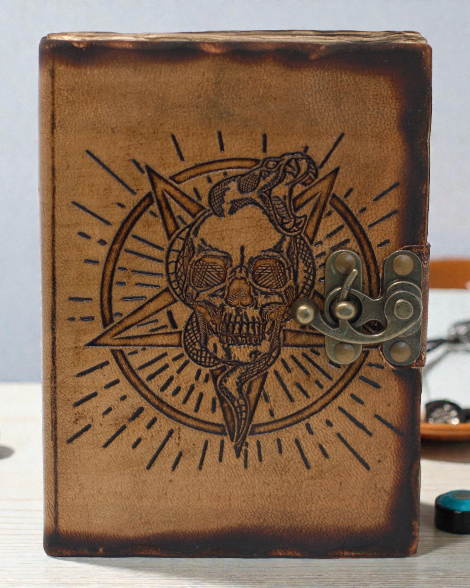 Noctis Sigil – Leather Notebook with Pentagram and Skull
