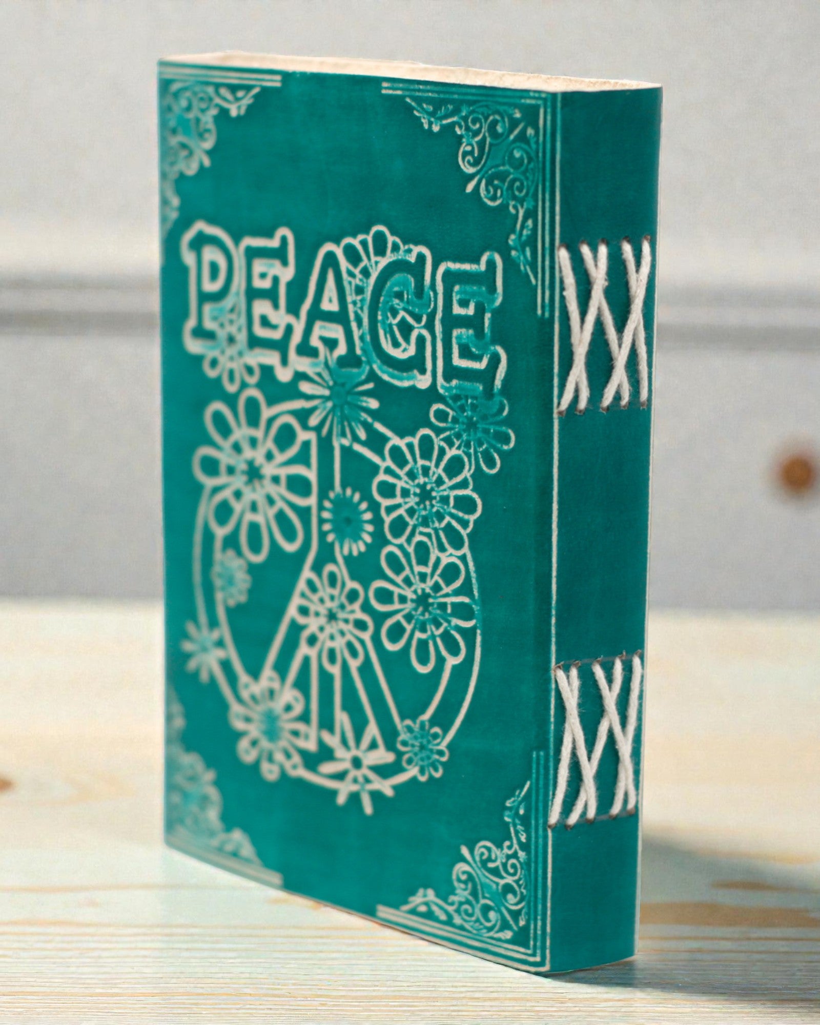 Turquoise Leather Notebook “Peace” with Zipper – Harmony & Calm (18 x 13 cm)