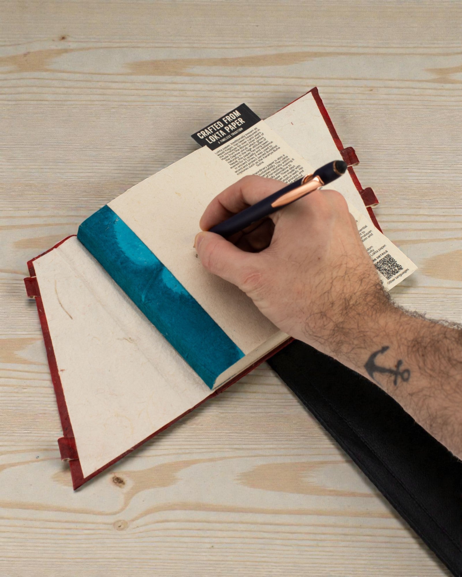 Medium elbow notebook Bold Flowers – Ruby (45 sheets, 15 x 12 cm)