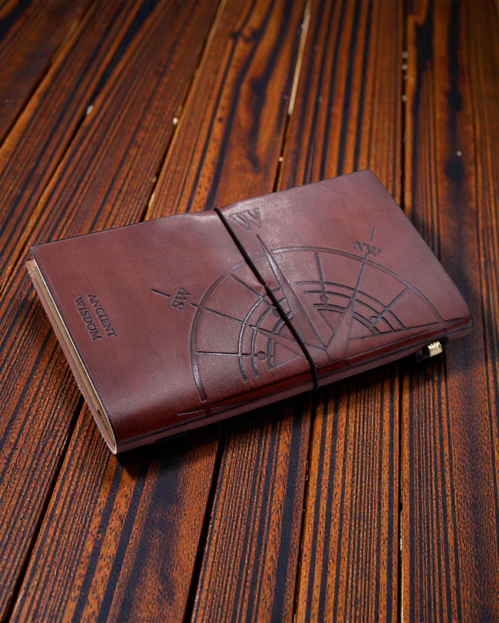 Handmade Leather Notebook Traveler’s Compass – Travel the World (80 pages)