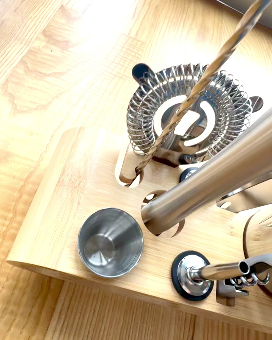 "MixMaster Pro" Bartender Set, customizable with engraving for a gift