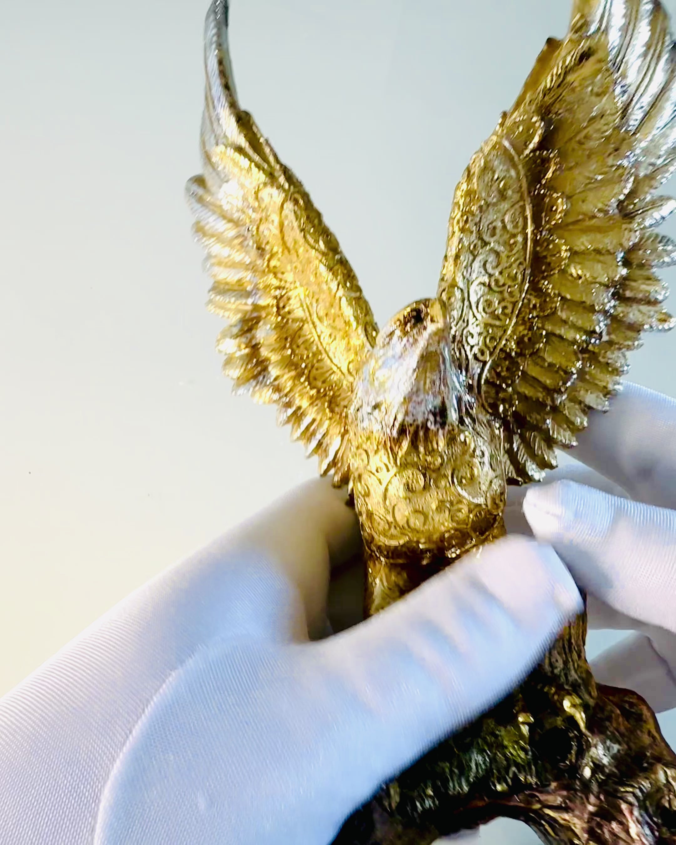 "Golden Eagle" Statuette with Personalization Option - Resin Decoration