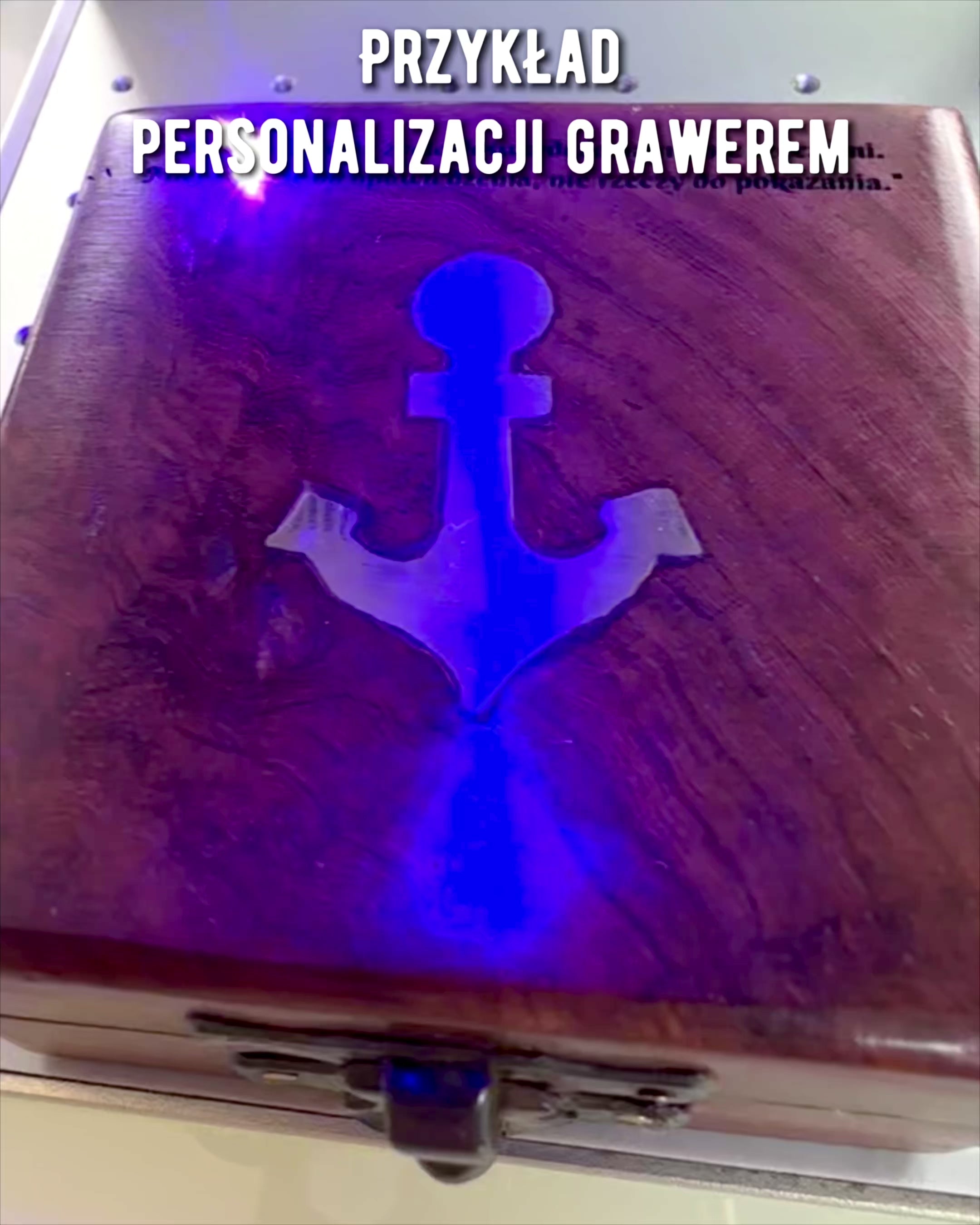 Wooden Box for Compass "Navigator" - personalization with engraving available