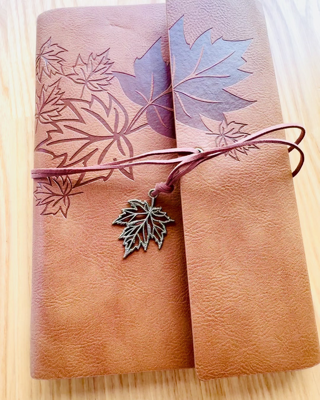 Notebook "Autumn Leaves" A5 Format, customizable with engraving for a gift