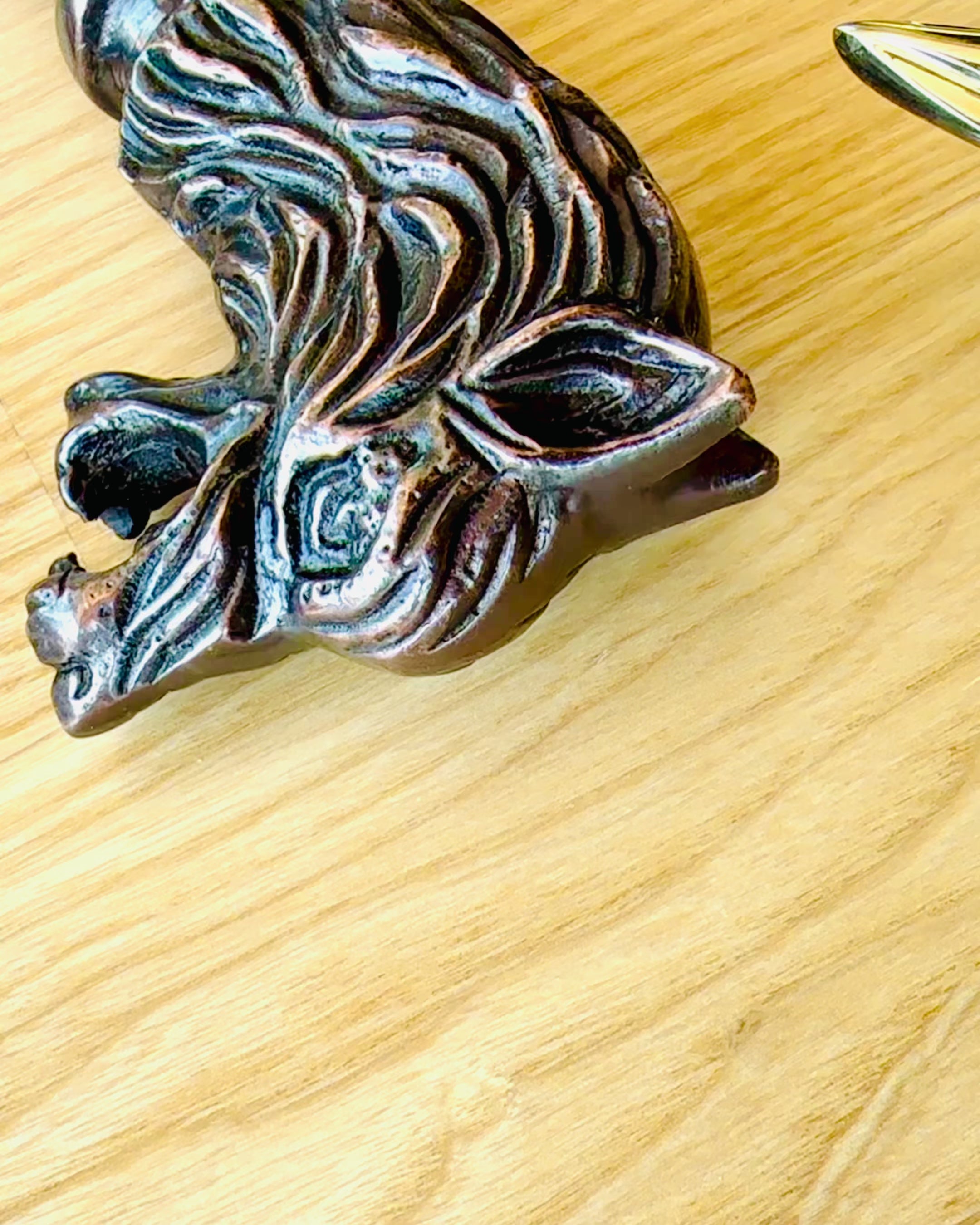 Walking Cane 'Wolf' - Indian Mango Wood with Engraving Option, brown with carved pattern