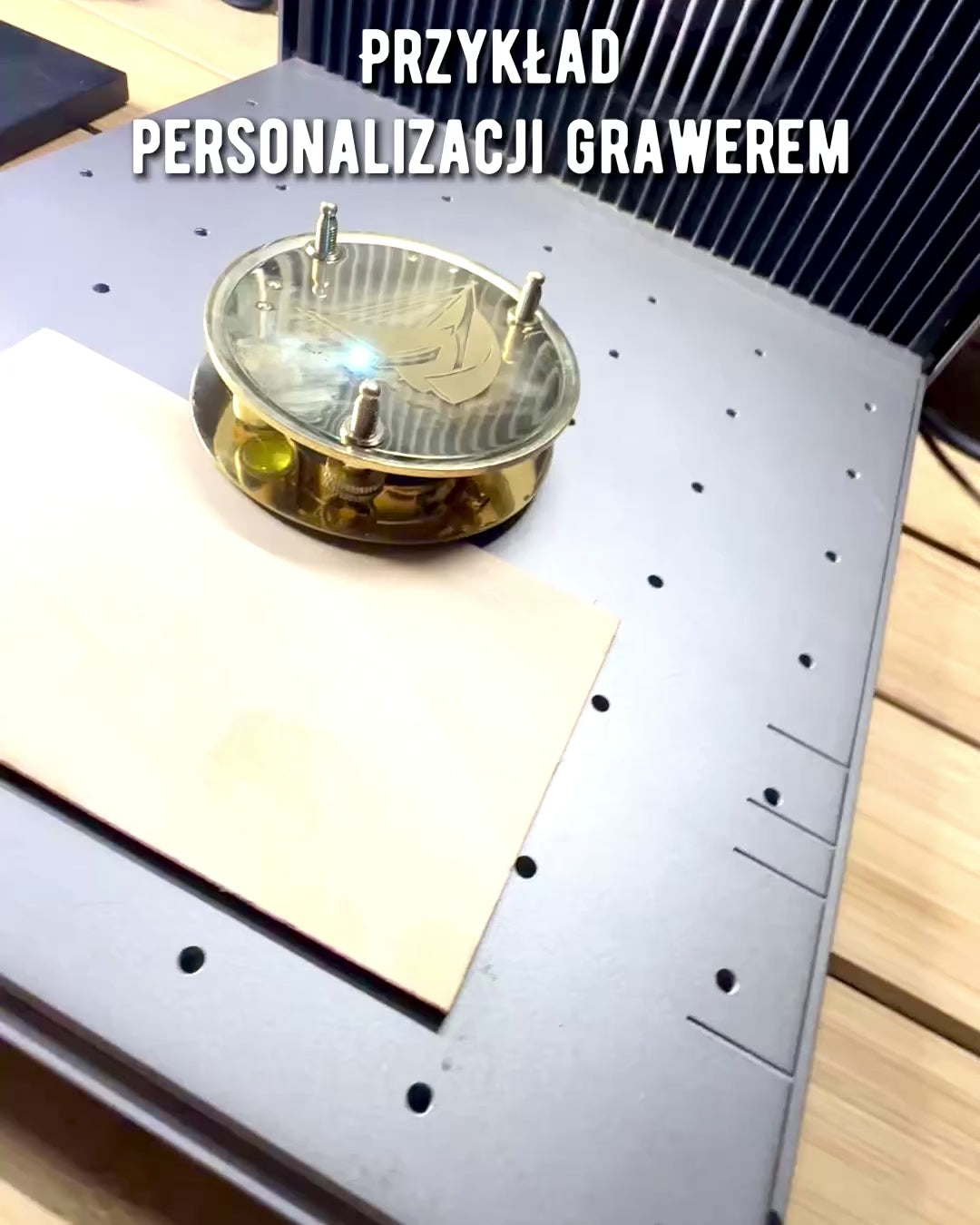 Captain's Compass "Explorer 2" - personalization option with engraving for a gift, 2 color variants to choose from