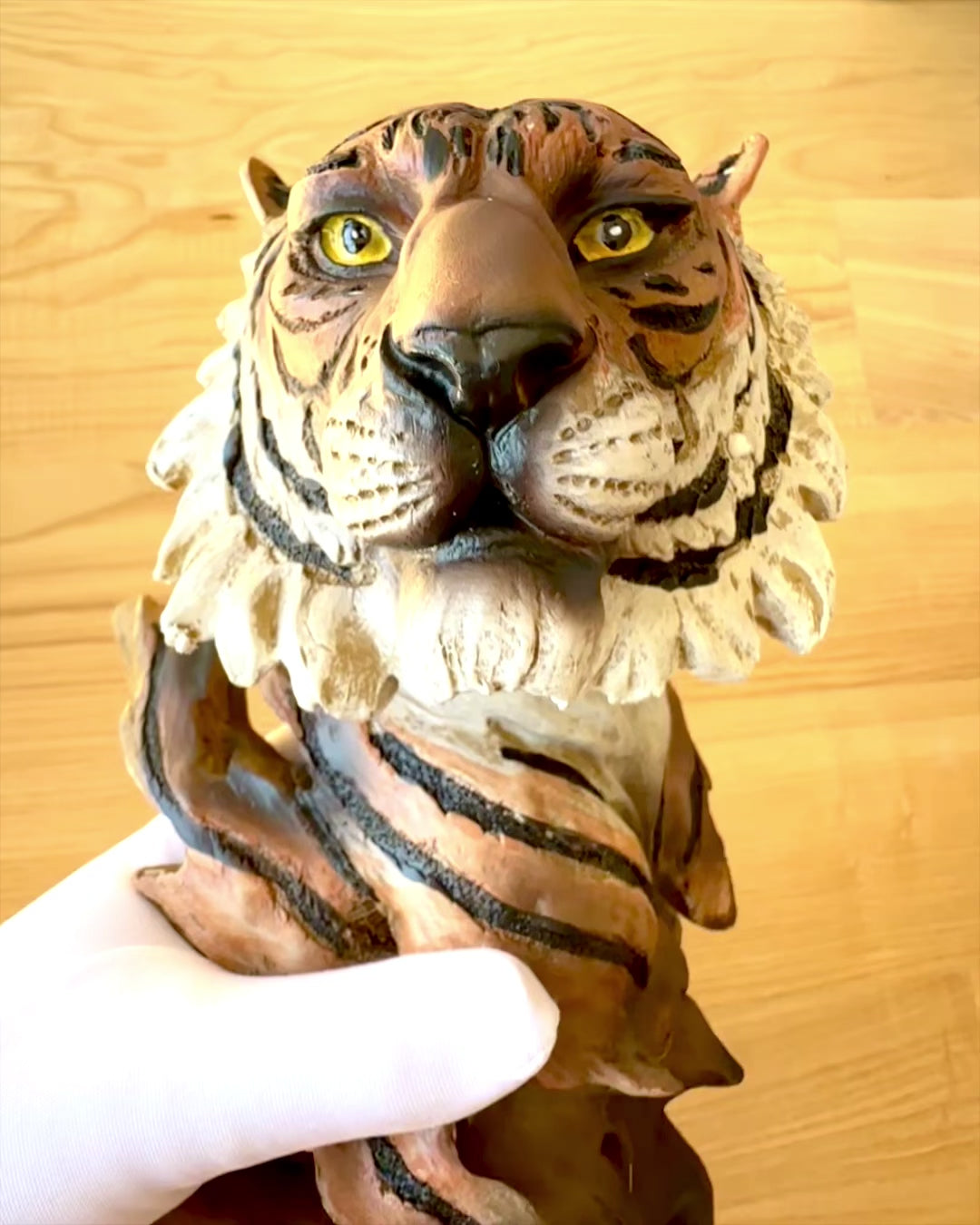 "Tiger King of the Jungle" Statuette with Engraving Option, 29 cm Tall Figurine, Gift Decoration