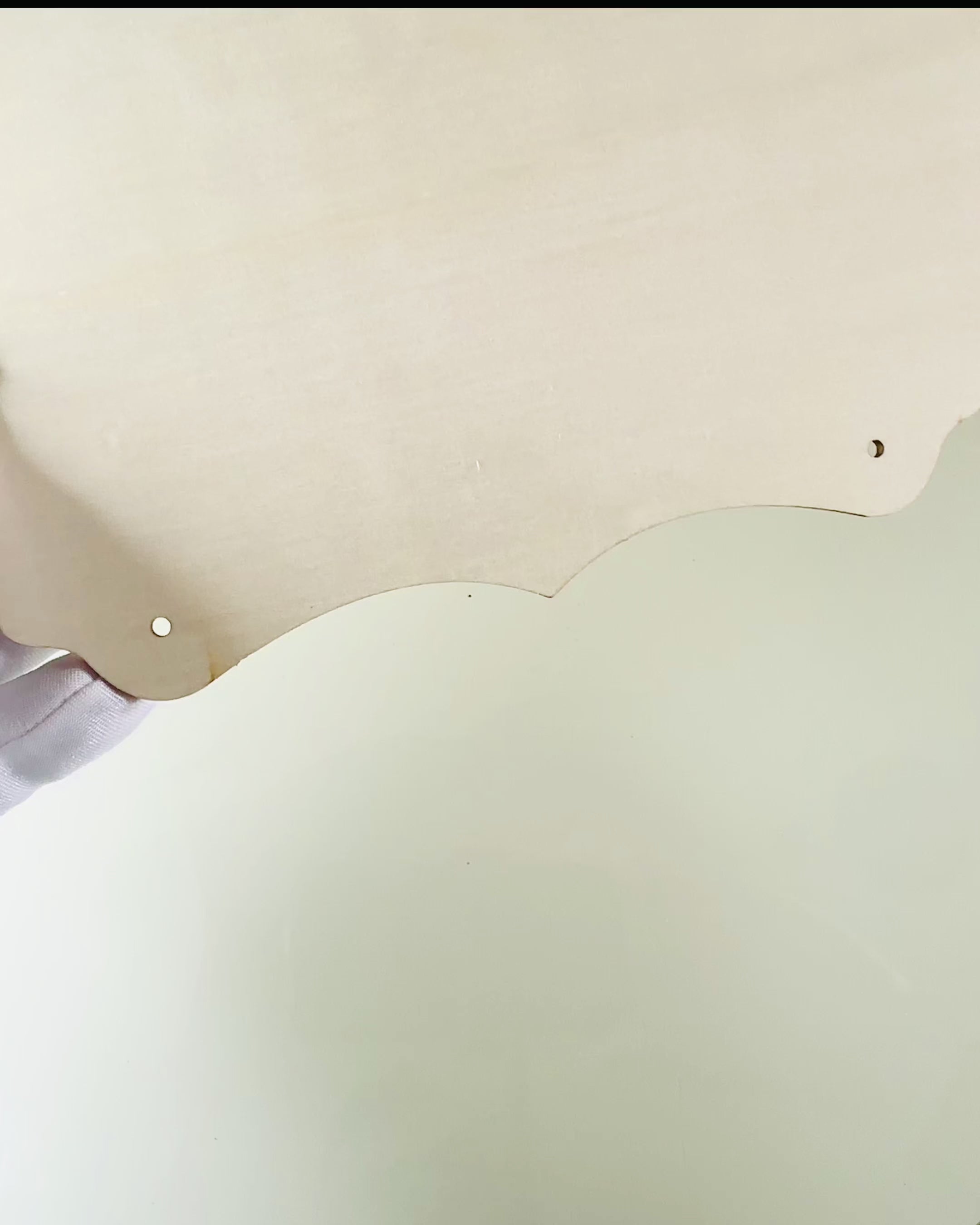 Wooden Decorative Pendant with Personalization Option – Various Shapes