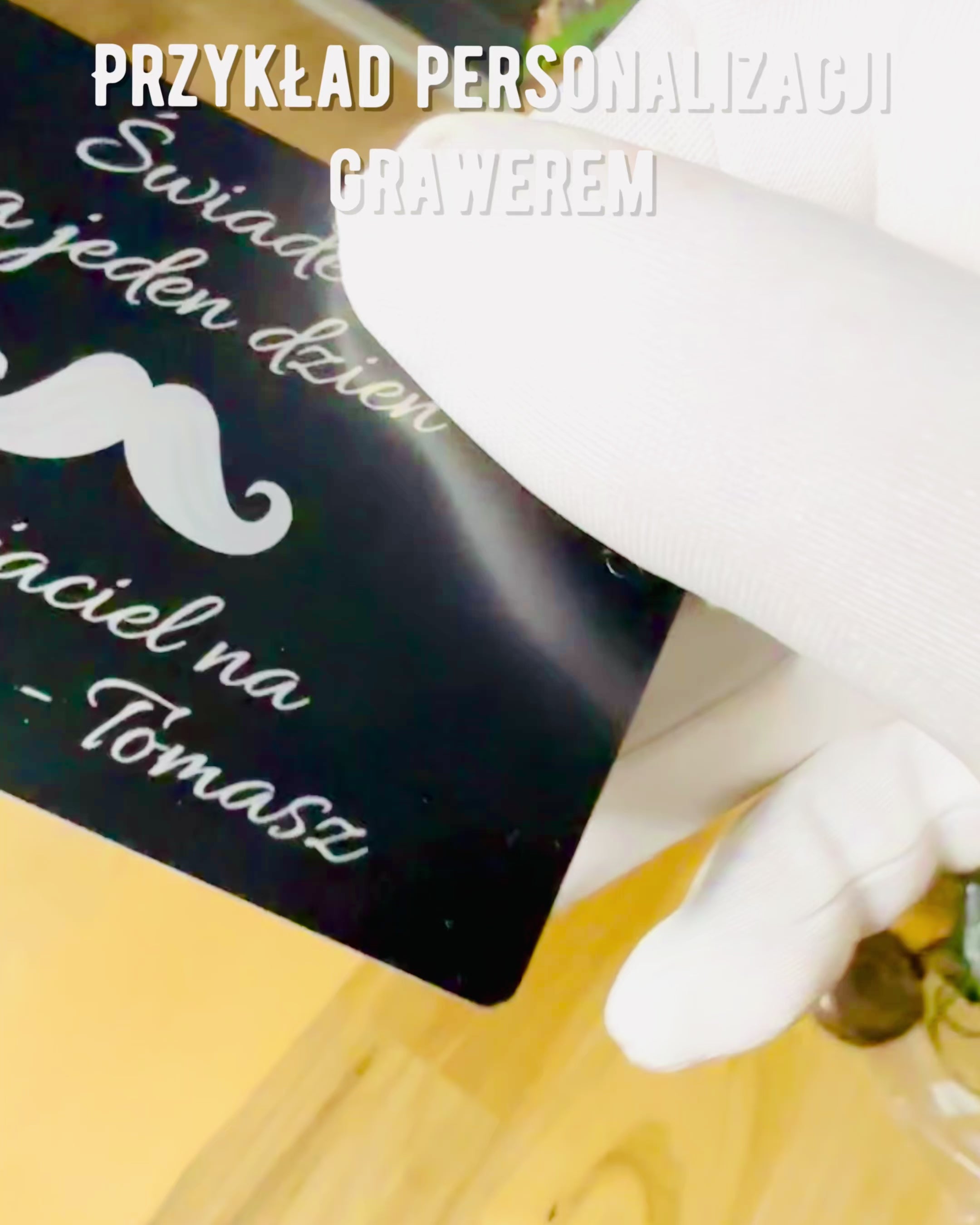 Exclusive Black Metal Business Card with Personalization Option – Ideal for a Gift