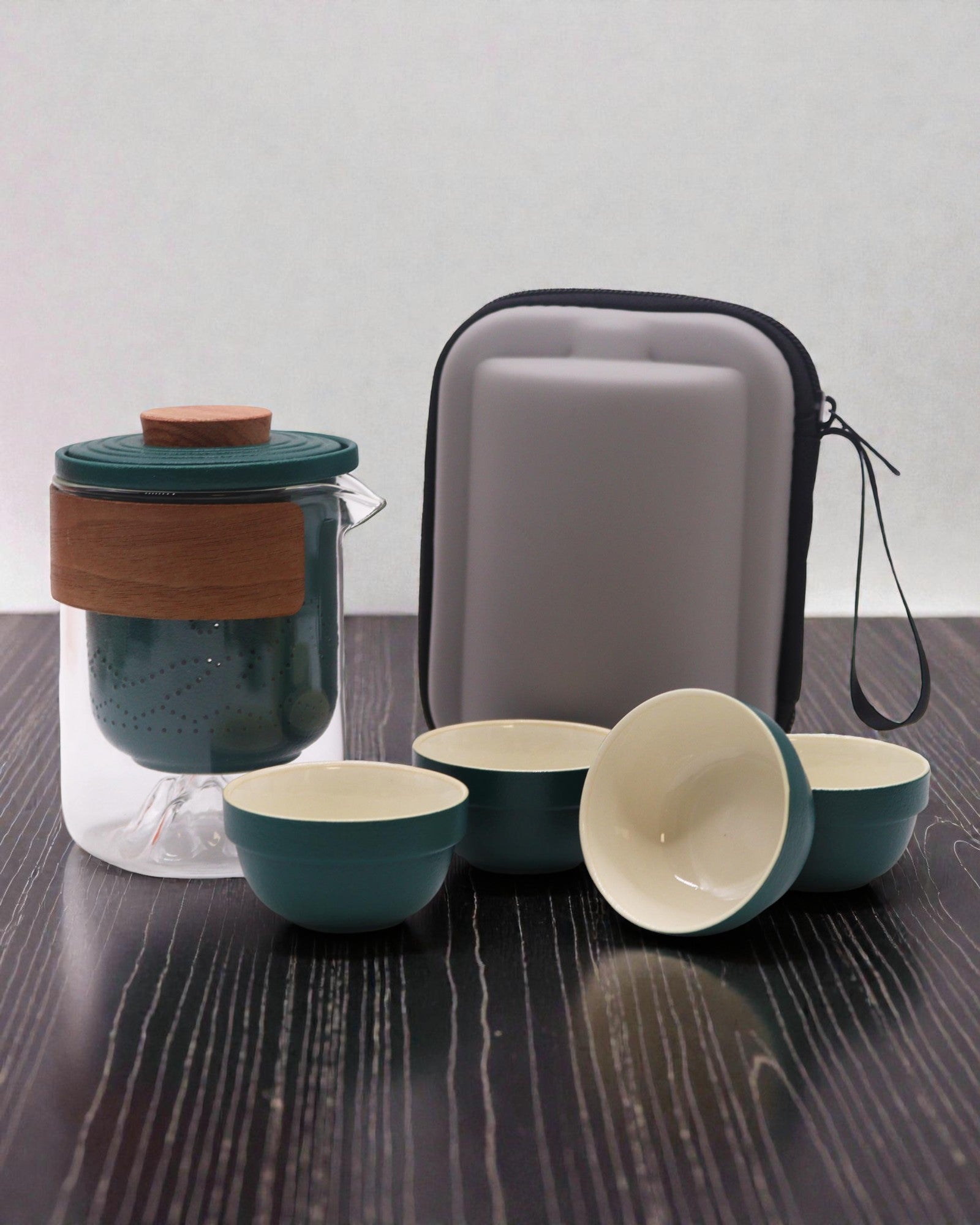 Mountain Expedition – Travel Tea Set with 4 Cups