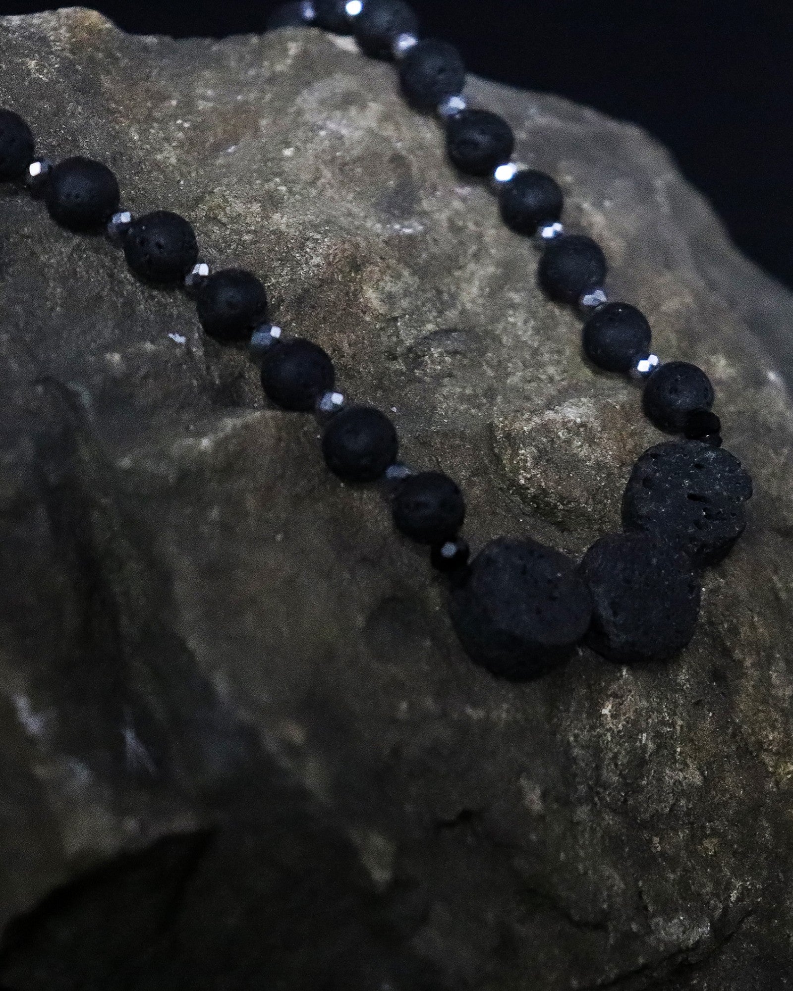 Essence of the Volcano Necklace – Bond with Nature