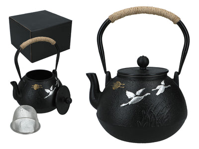 Cast-iron teapot with an enameled insert and infuser, 1200ml